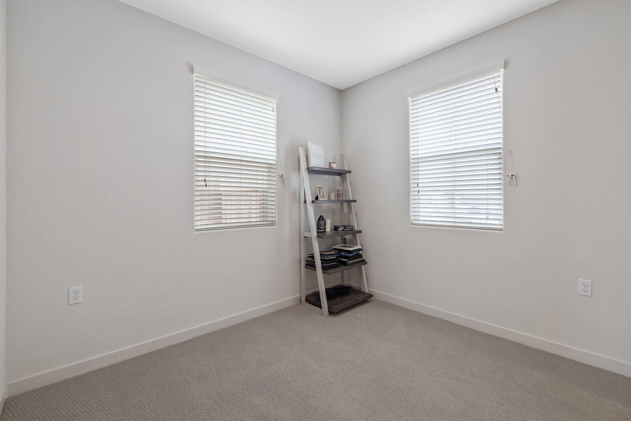 920 Maricopa St, Tulare, CA 93274