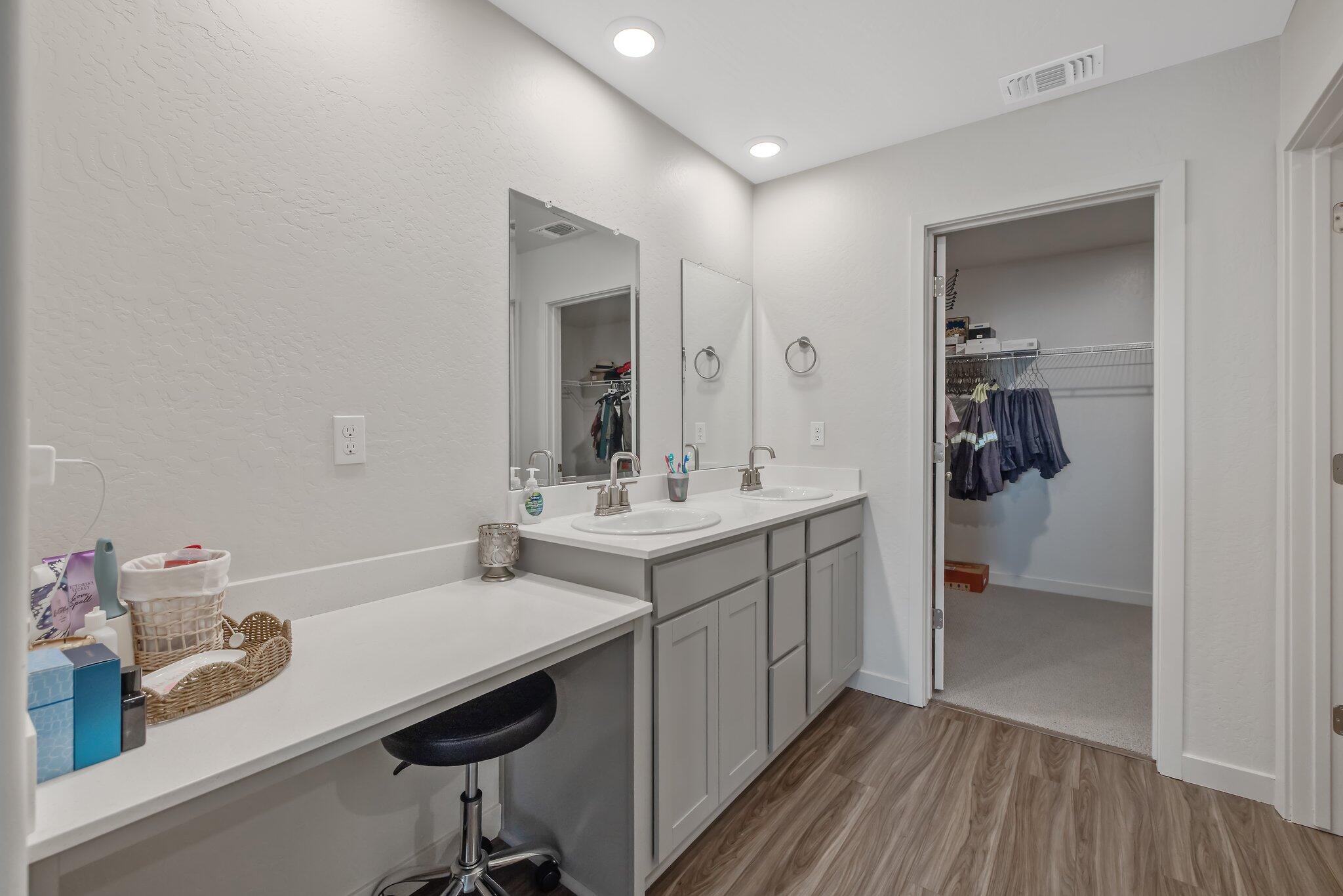 920 Maricopa St, Tulare, CA 93274