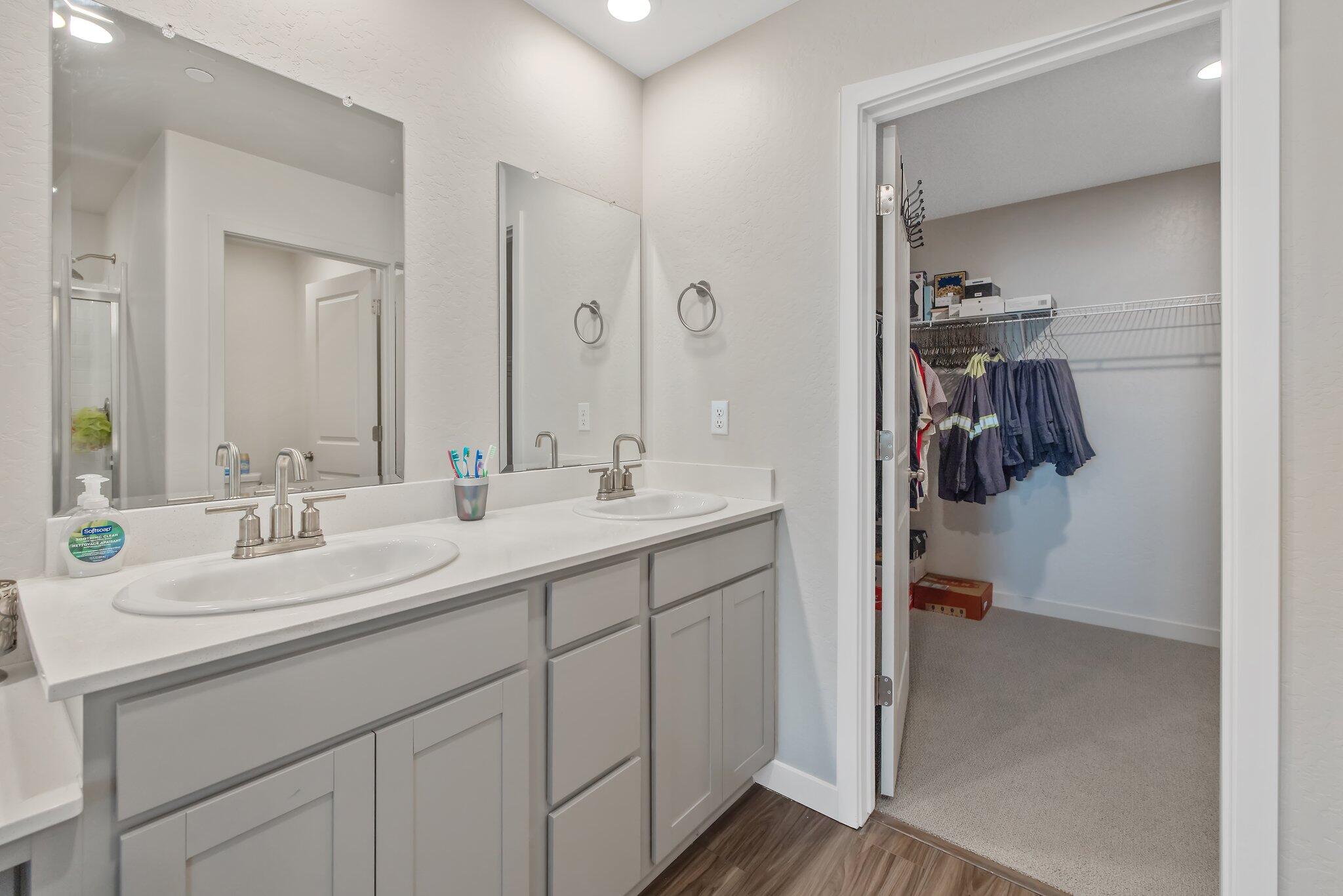 920 Maricopa St, Tulare, CA 93274