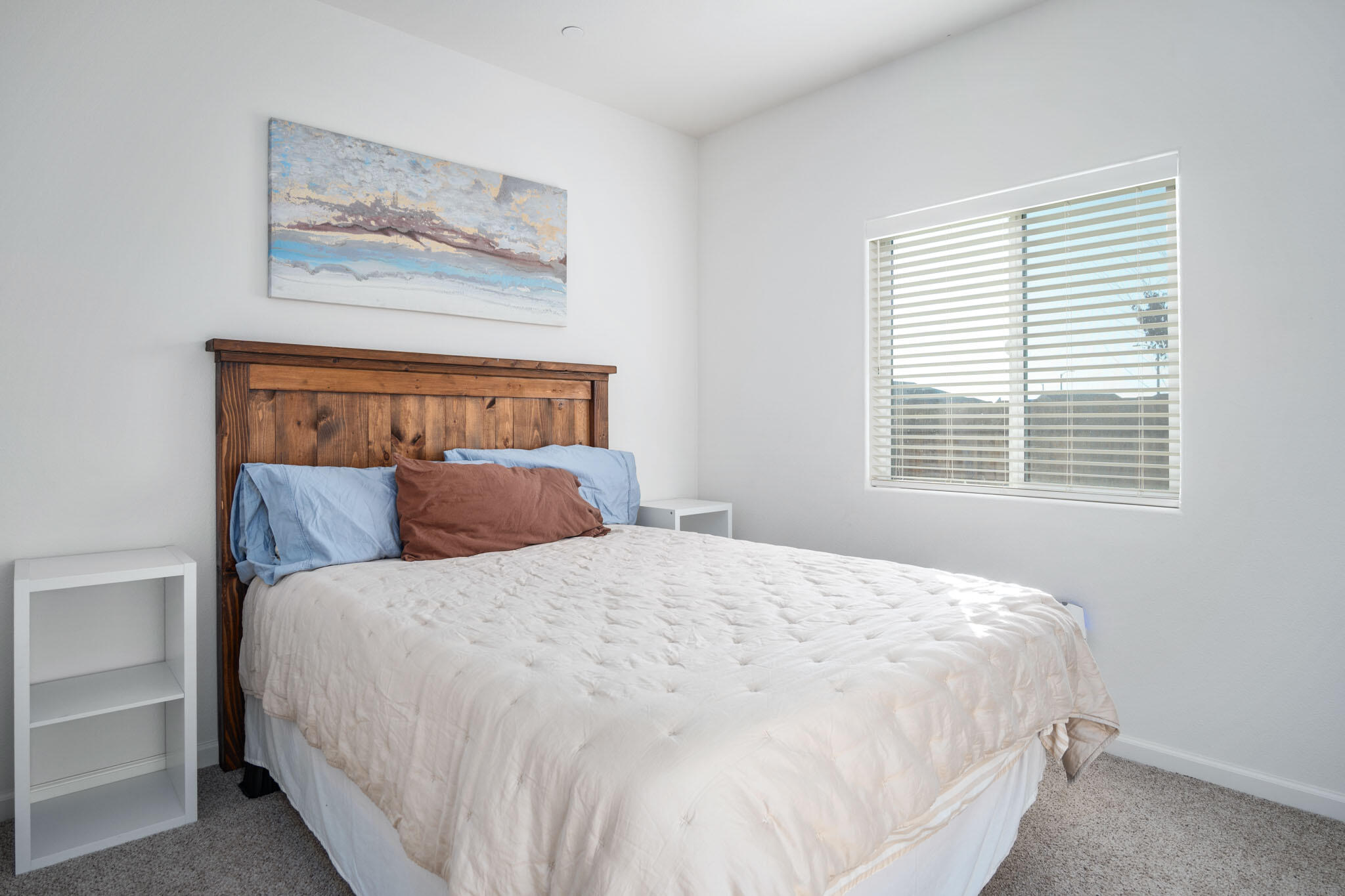 1942 W Date Ave, Porterville, CA 93257