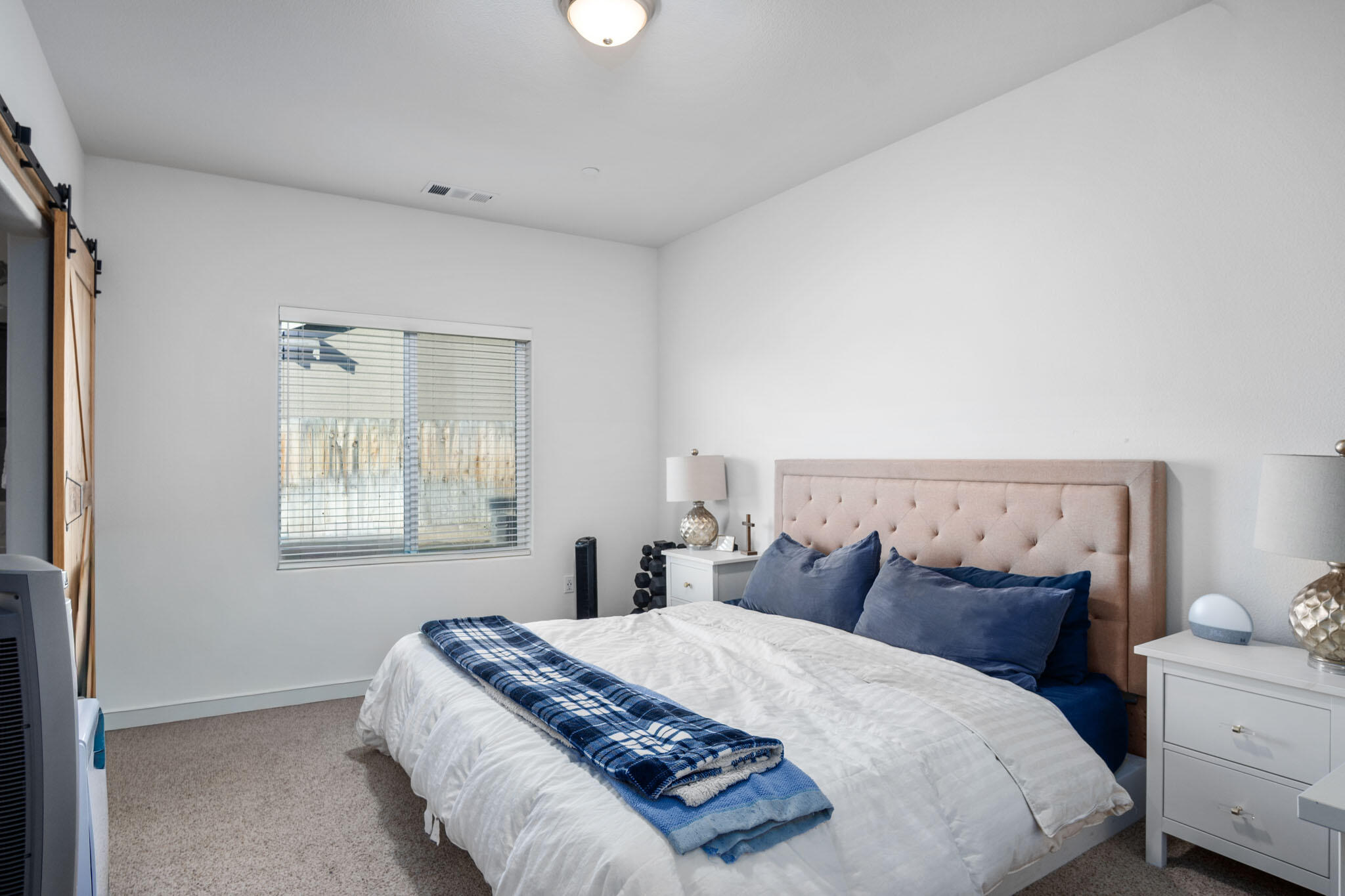 1942 W Date Ave, Porterville, CA 93257