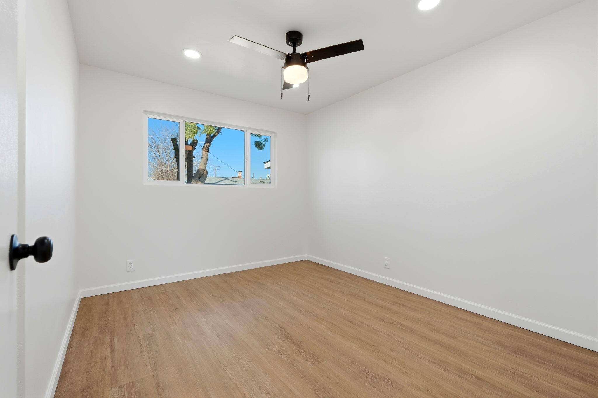 109 Whittier Ct, Exeter, CA 93221