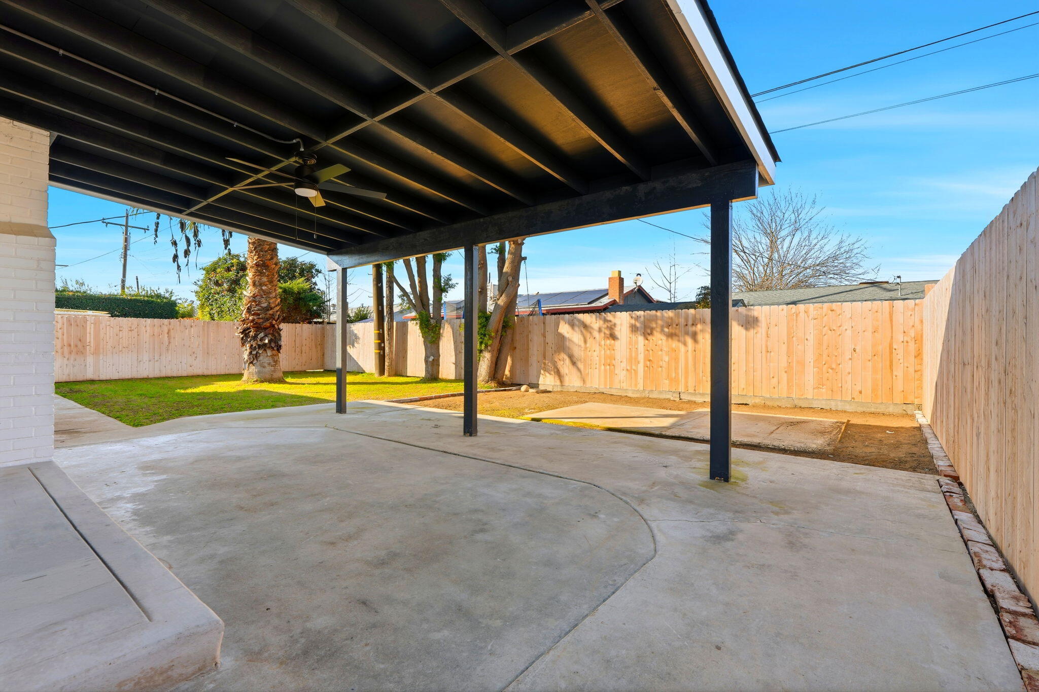 109 Whittier Ct, Exeter, CA 93221