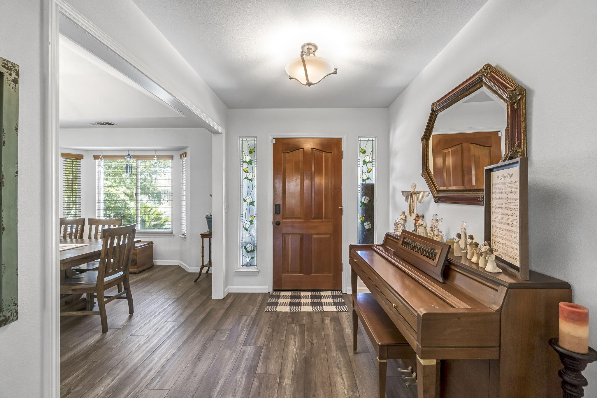 1405 Lincon Ln, Lemoore, CA 93245