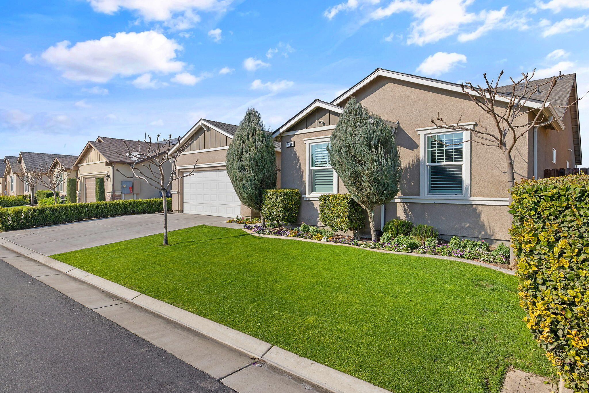 3430 Spring Sails Ave, Tulare, CA 93274