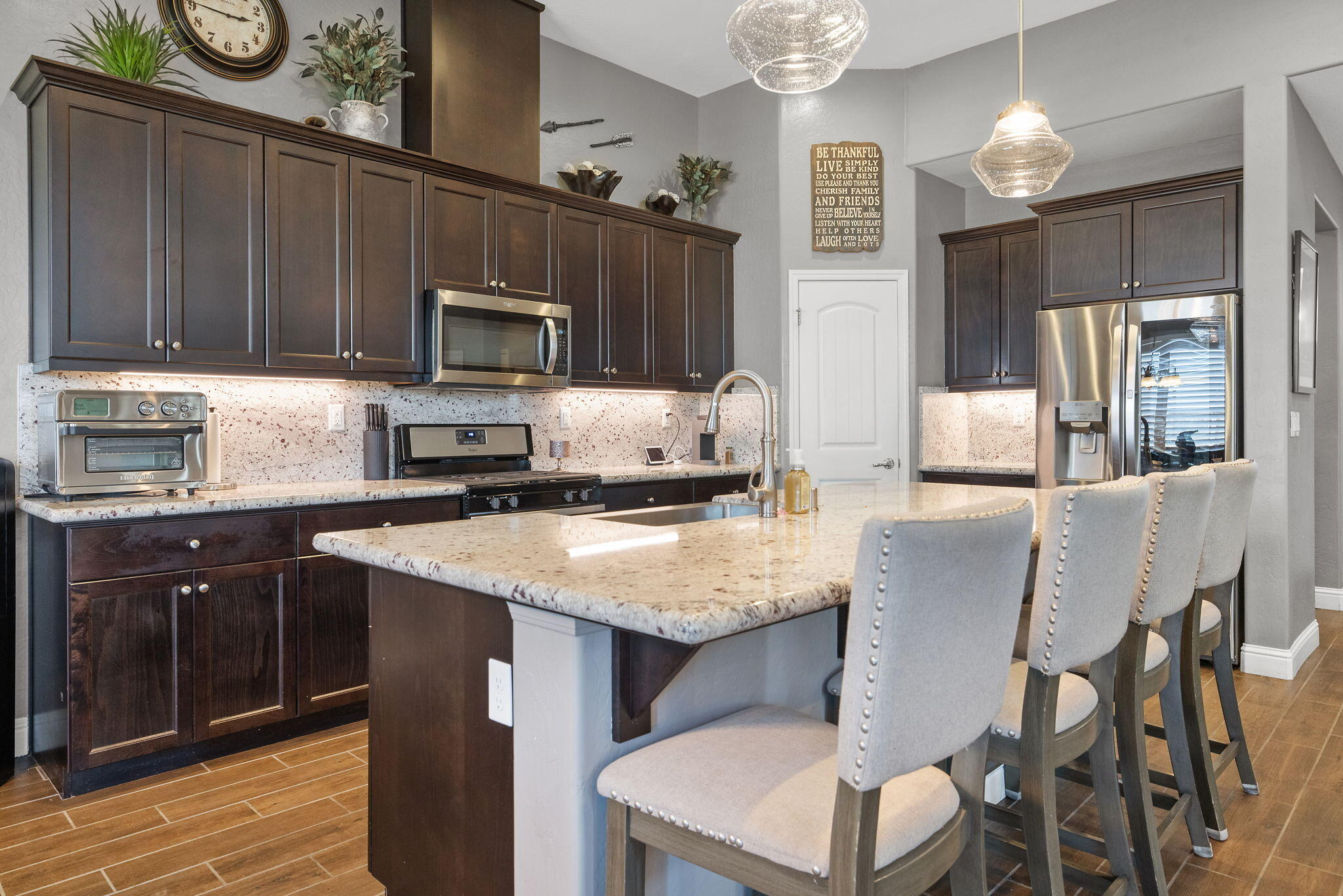 3430 Spring Sails Ave, Tulare, CA 93274