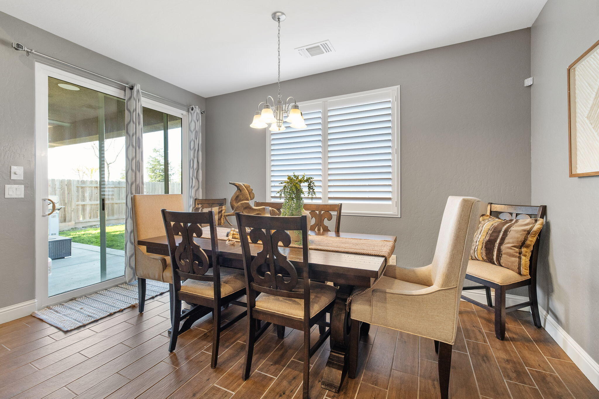 3430 Spring Sails Ave, Tulare, CA 93274