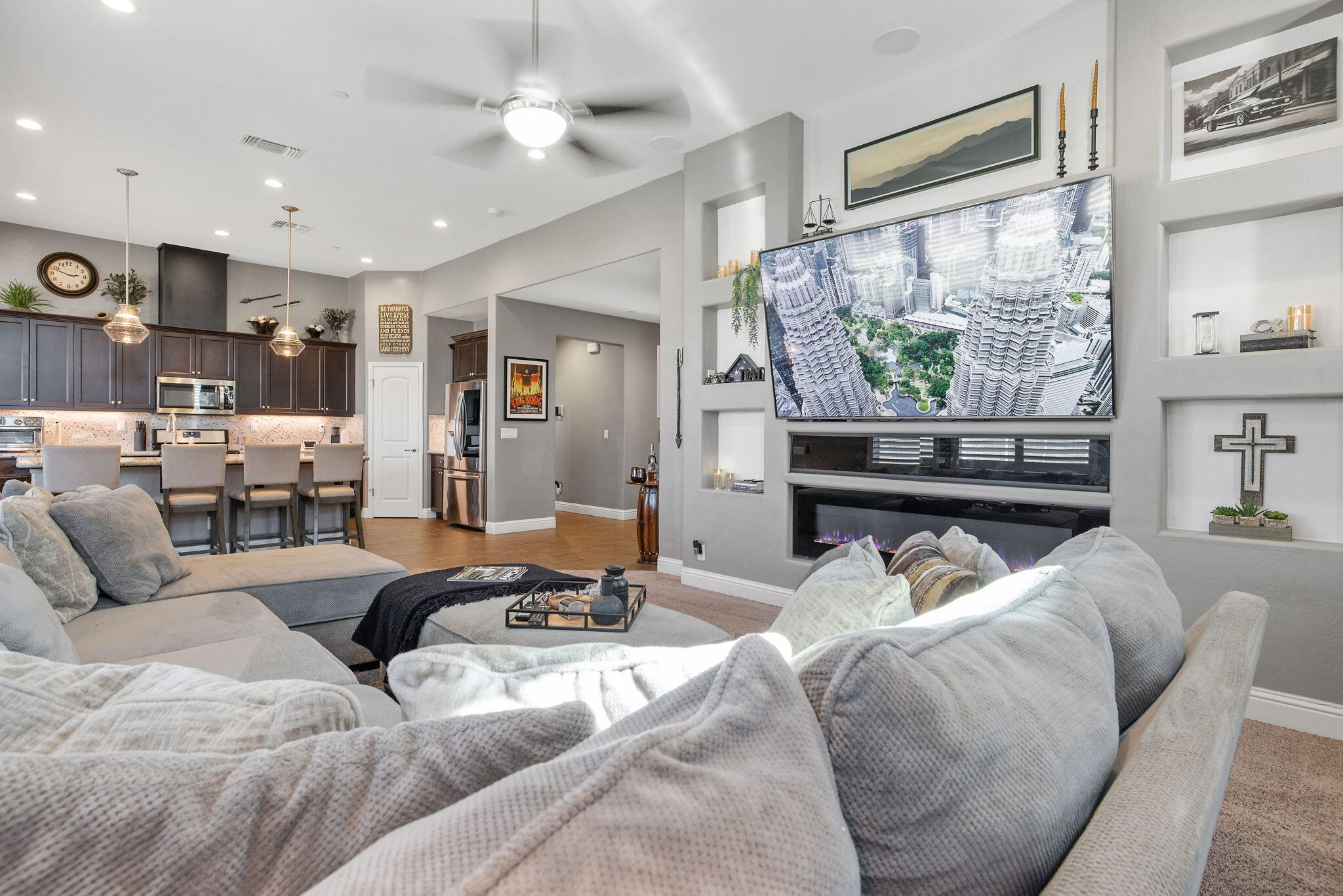 3430 Spring Sails Ave, Tulare, CA 93274