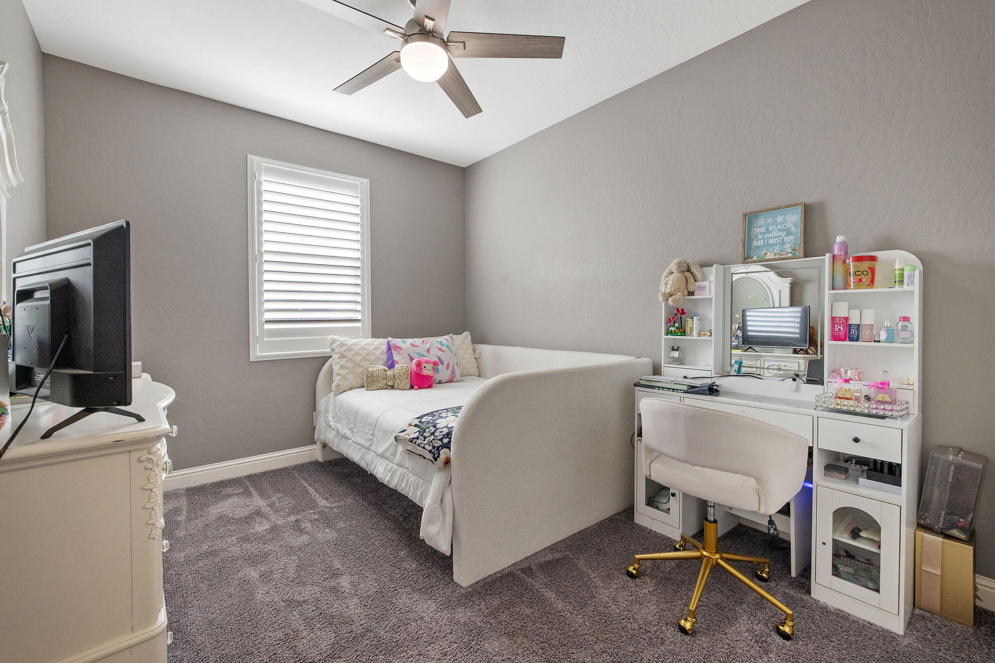 3430 Spring Sails Ave, Tulare, CA 93274