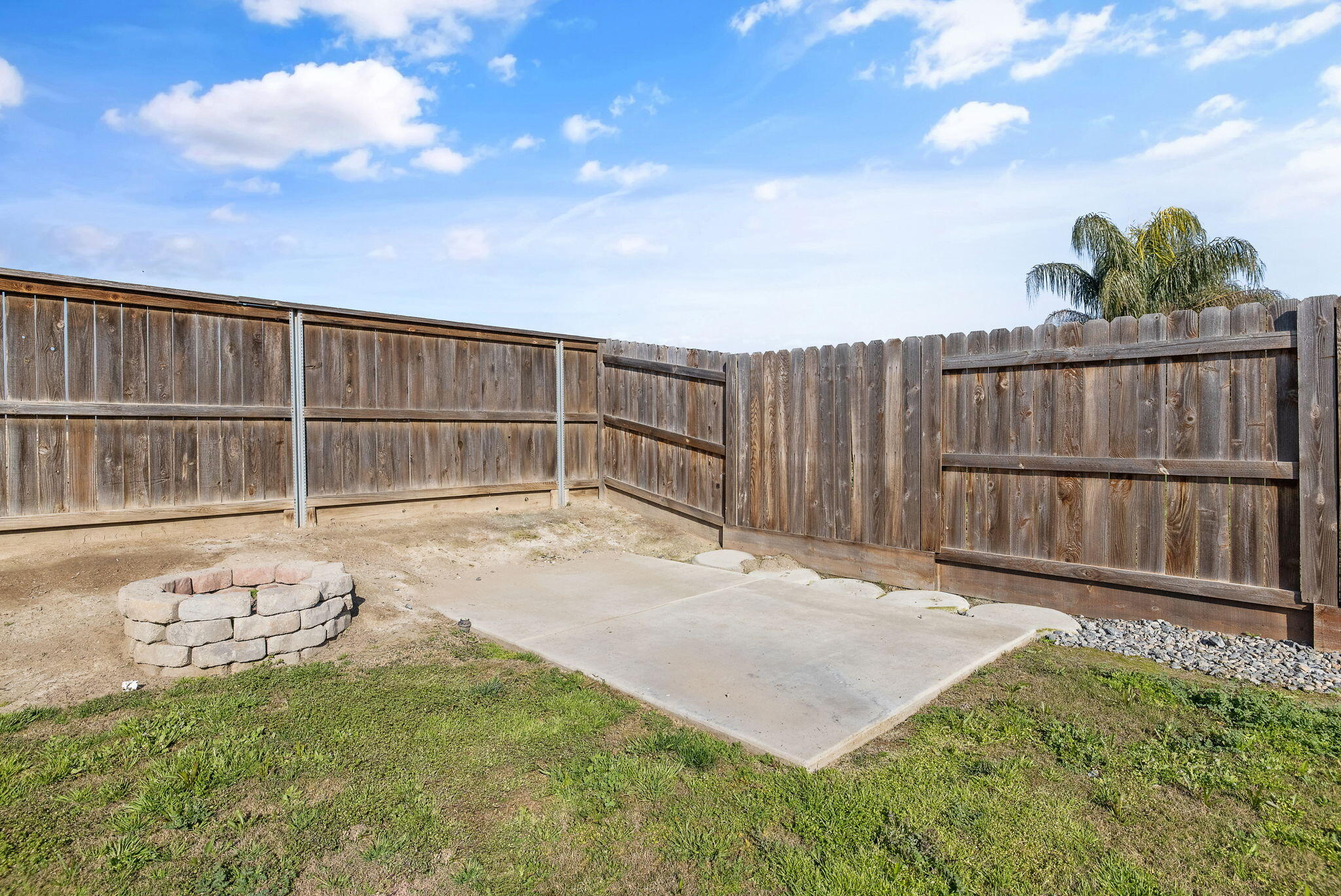 3430 Spring Sails Ave, Tulare, CA 93274
