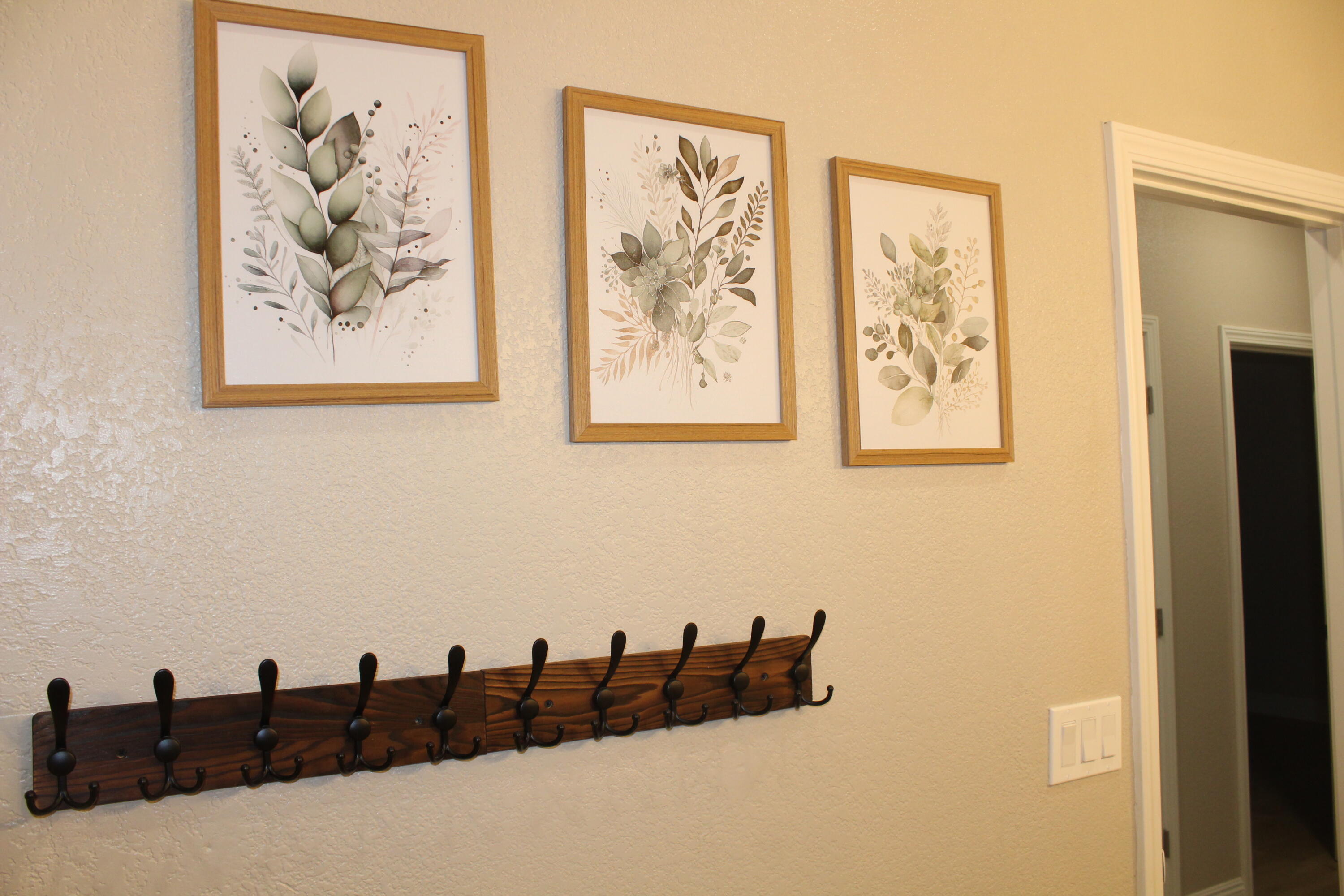 5222 W W Lark Ct, Visalia, CA 93291