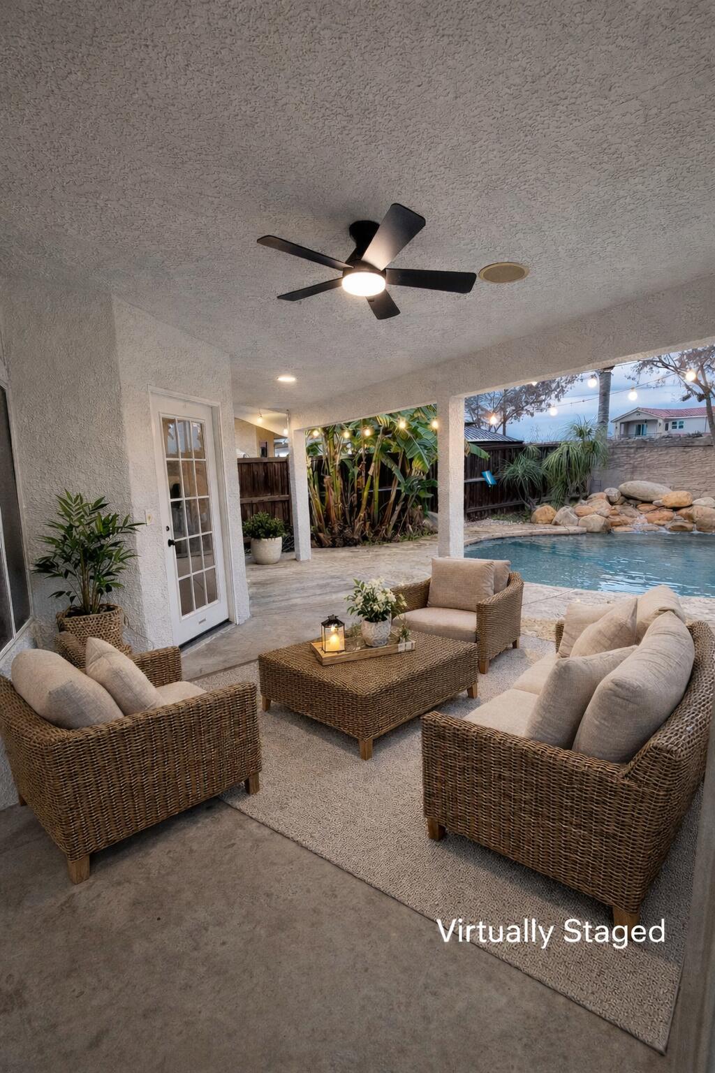 5222 W W Lark Ct, Visalia, CA 93291