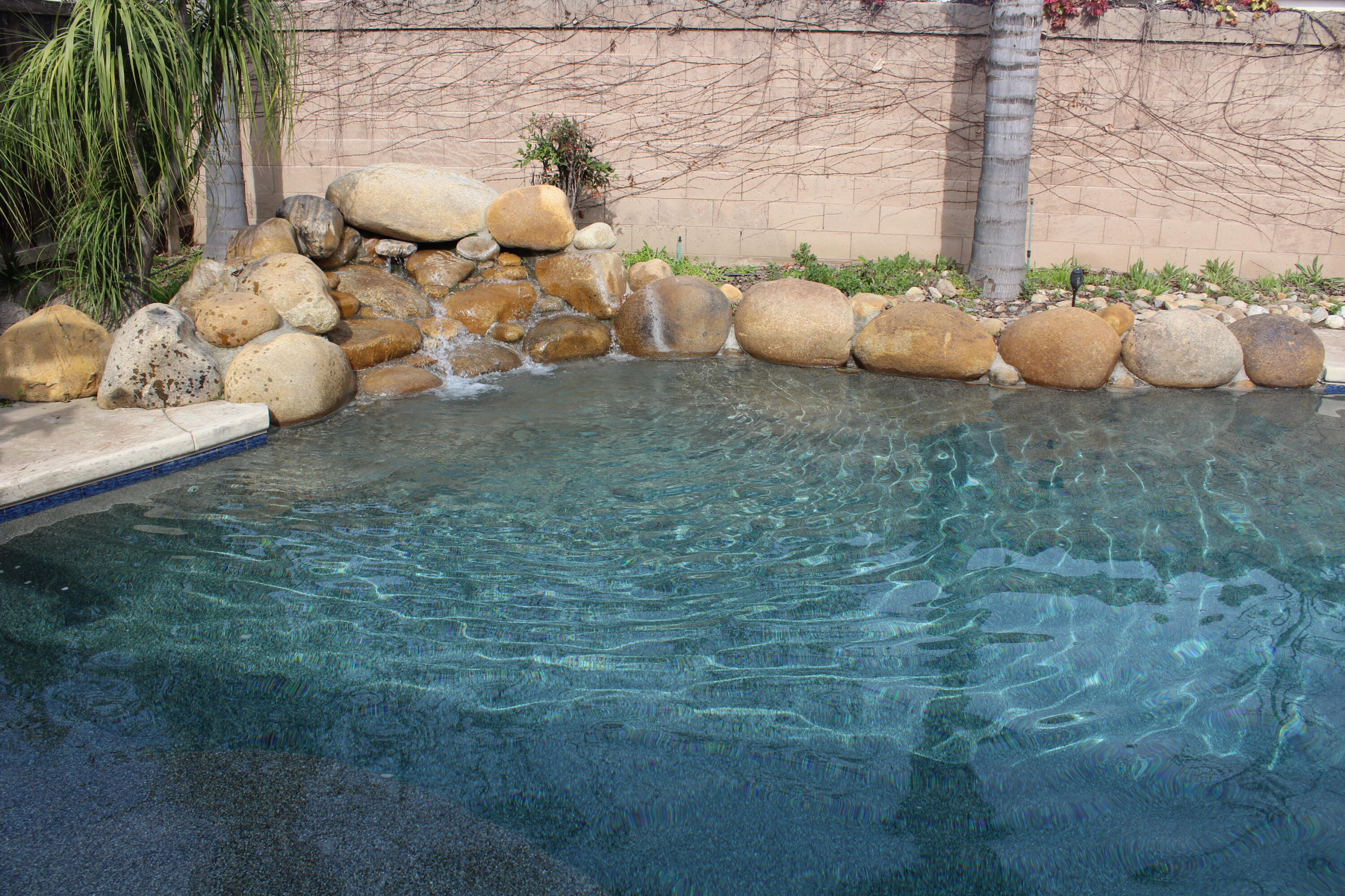 5222 W W Lark Ct, Visalia, CA 93291