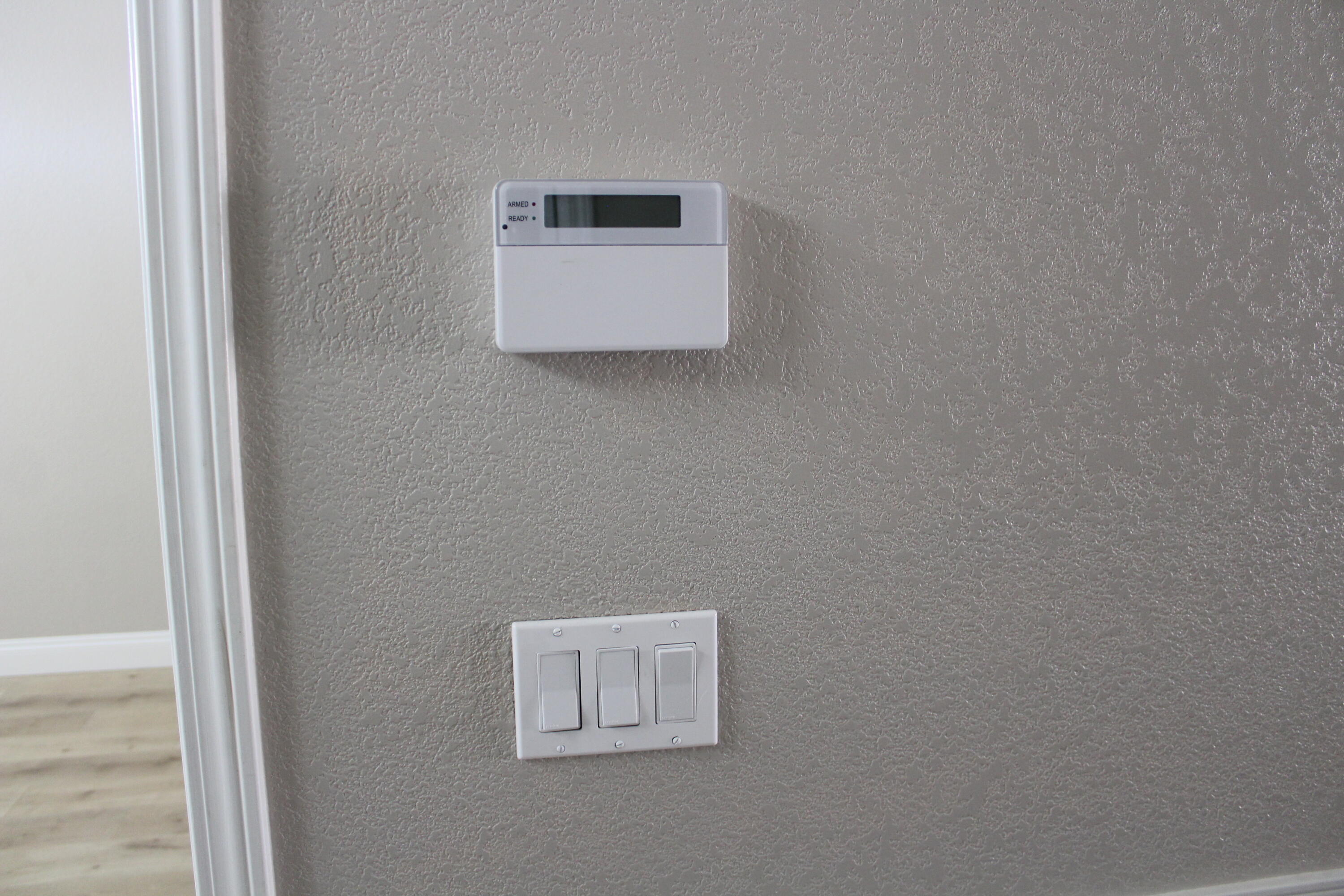 5222 W W Lark Ct, Visalia, CA 93291