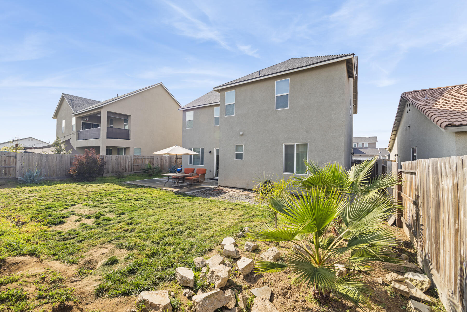 2254 S Lebec St, Visalia, CA 93292