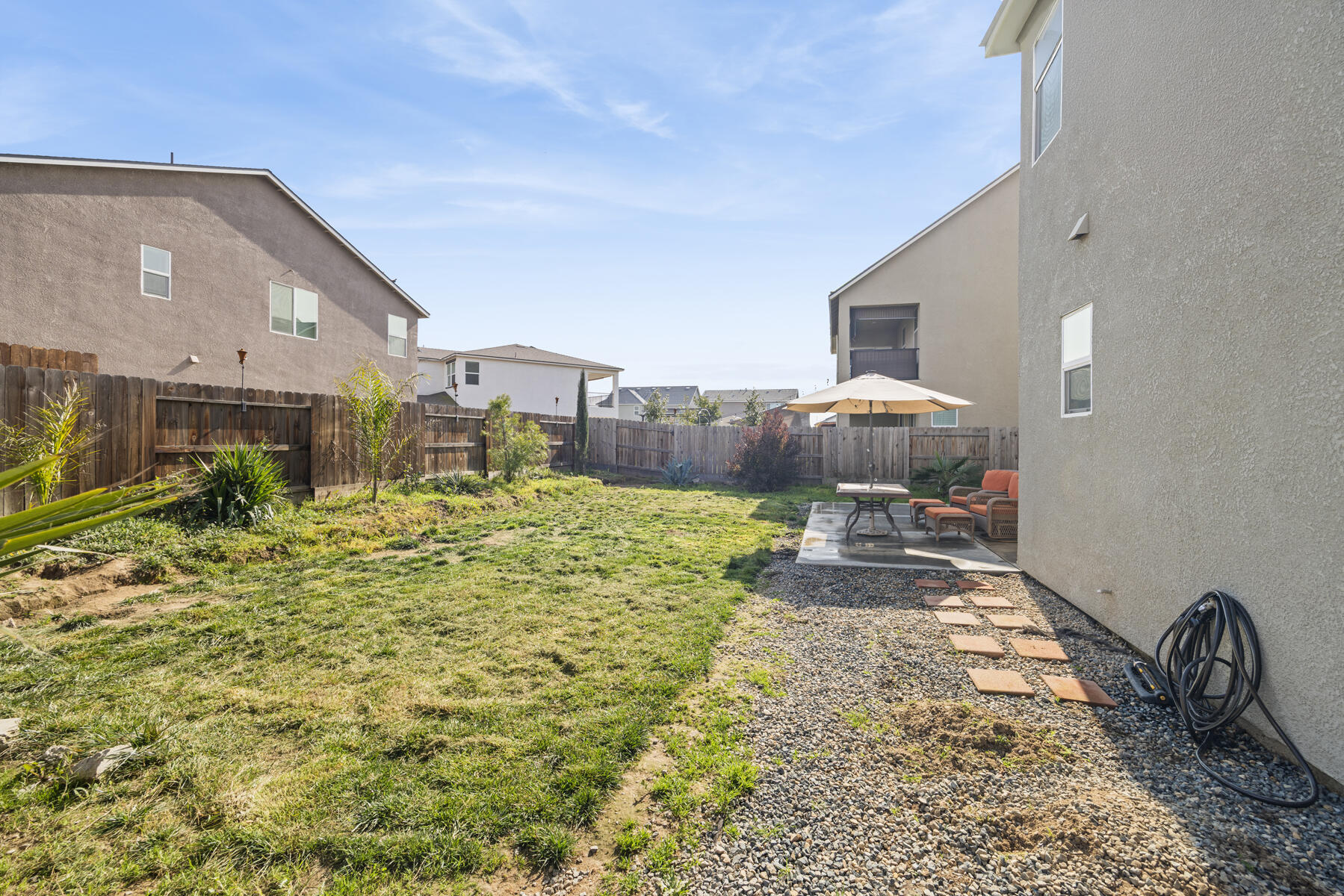 2254 S Lebec St, Visalia, CA 93292