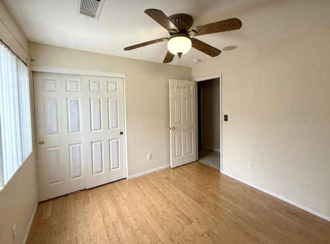 1865 La Vida Ave, Porterville, CA 93257