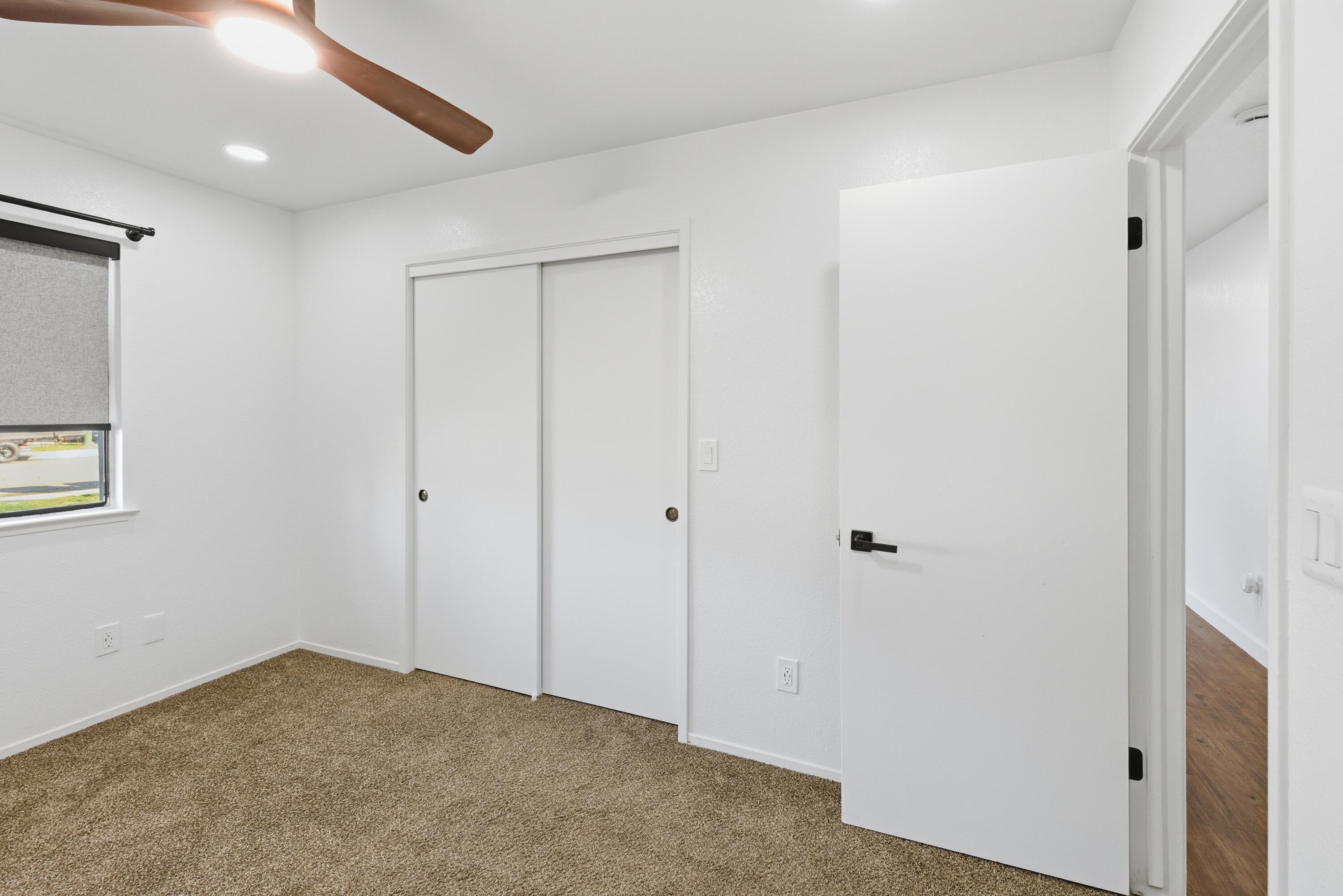 1405 Huntsman Ave, Selma, CA 93662