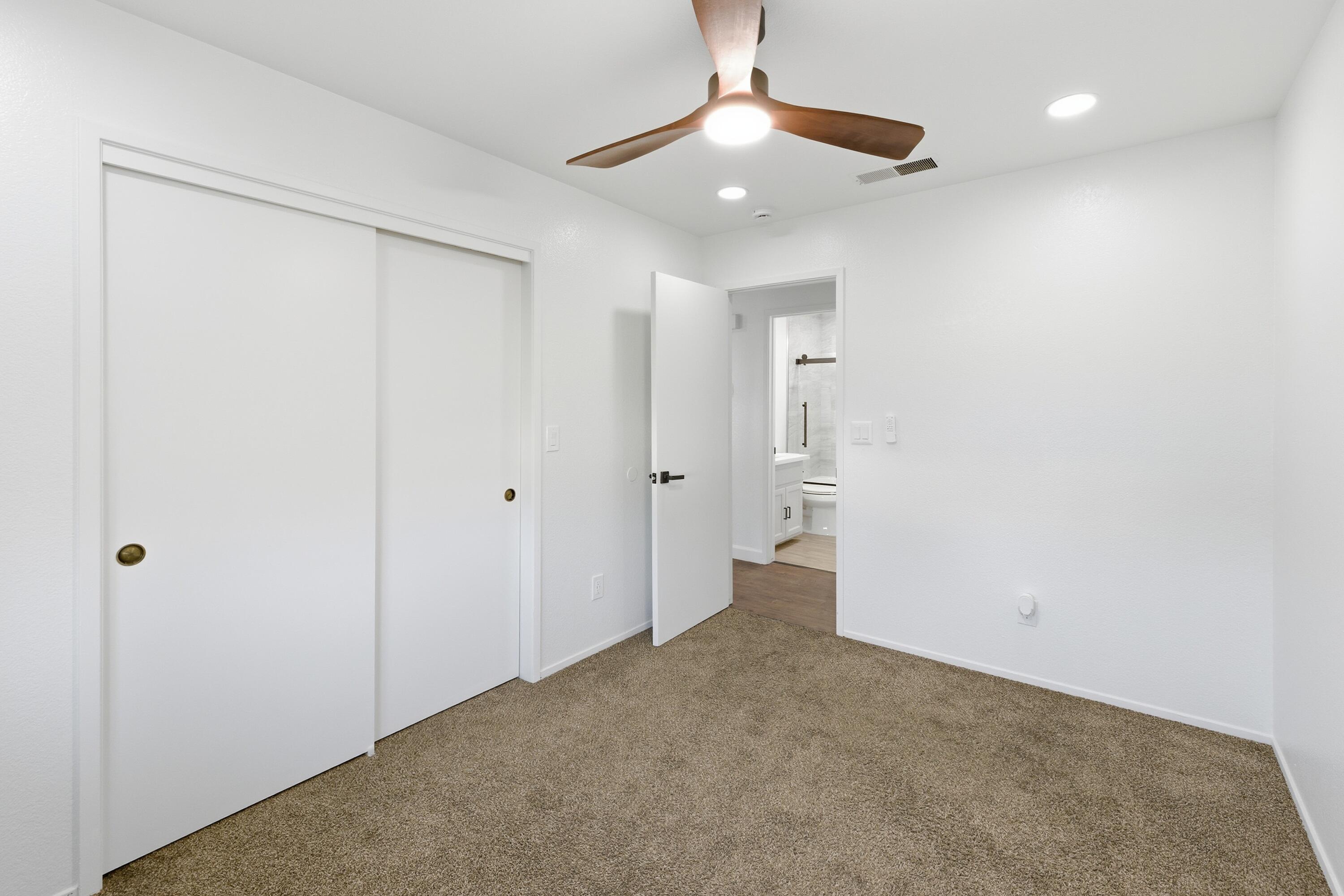 1405 Huntsman Ave, Selma, CA 93662