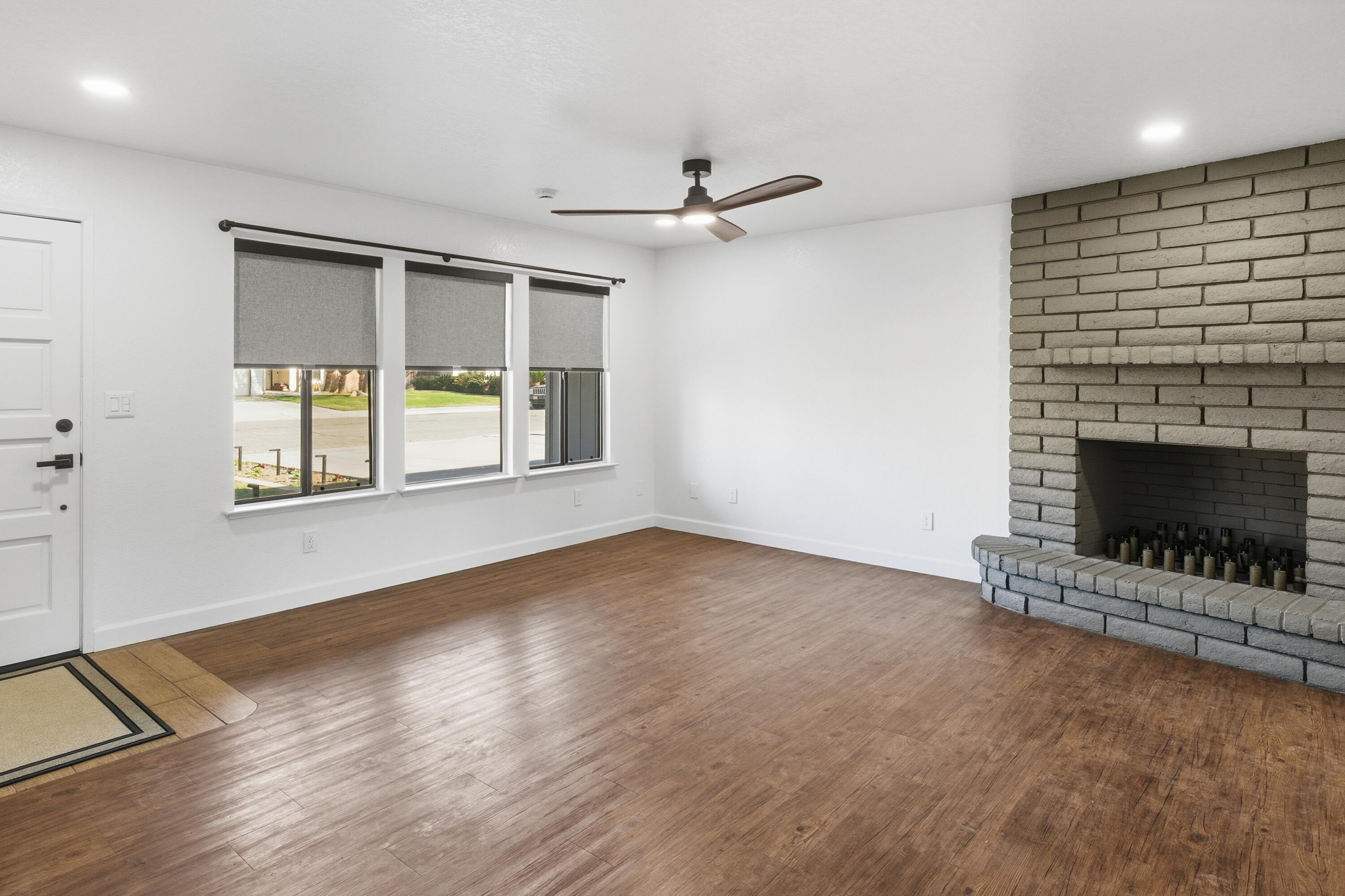 1405 Huntsman Ave, Selma, CA 93662