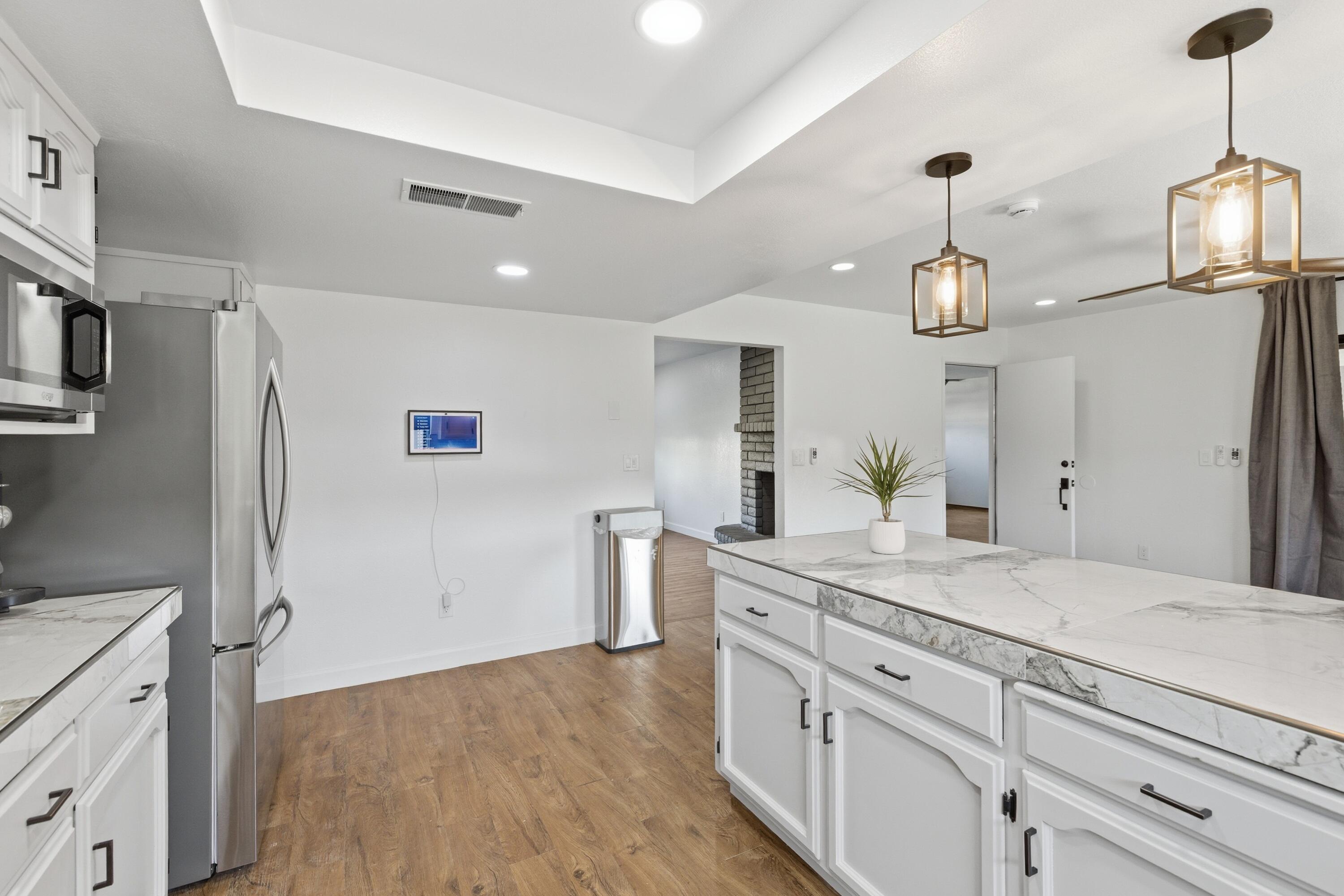 1405 Huntsman Ave, Selma, CA 93662