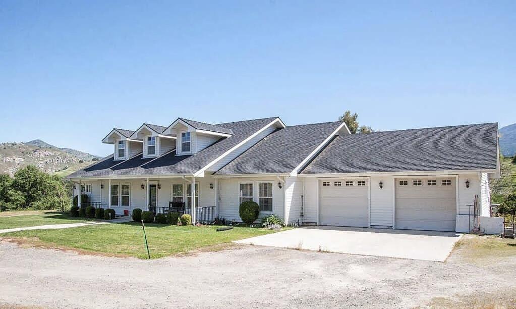 32491 Pleasant Oak Dr, Springville, CA 93265