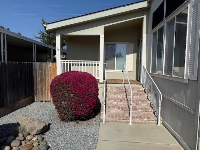 100 S Westwood St #15, Porterville, CA 93257