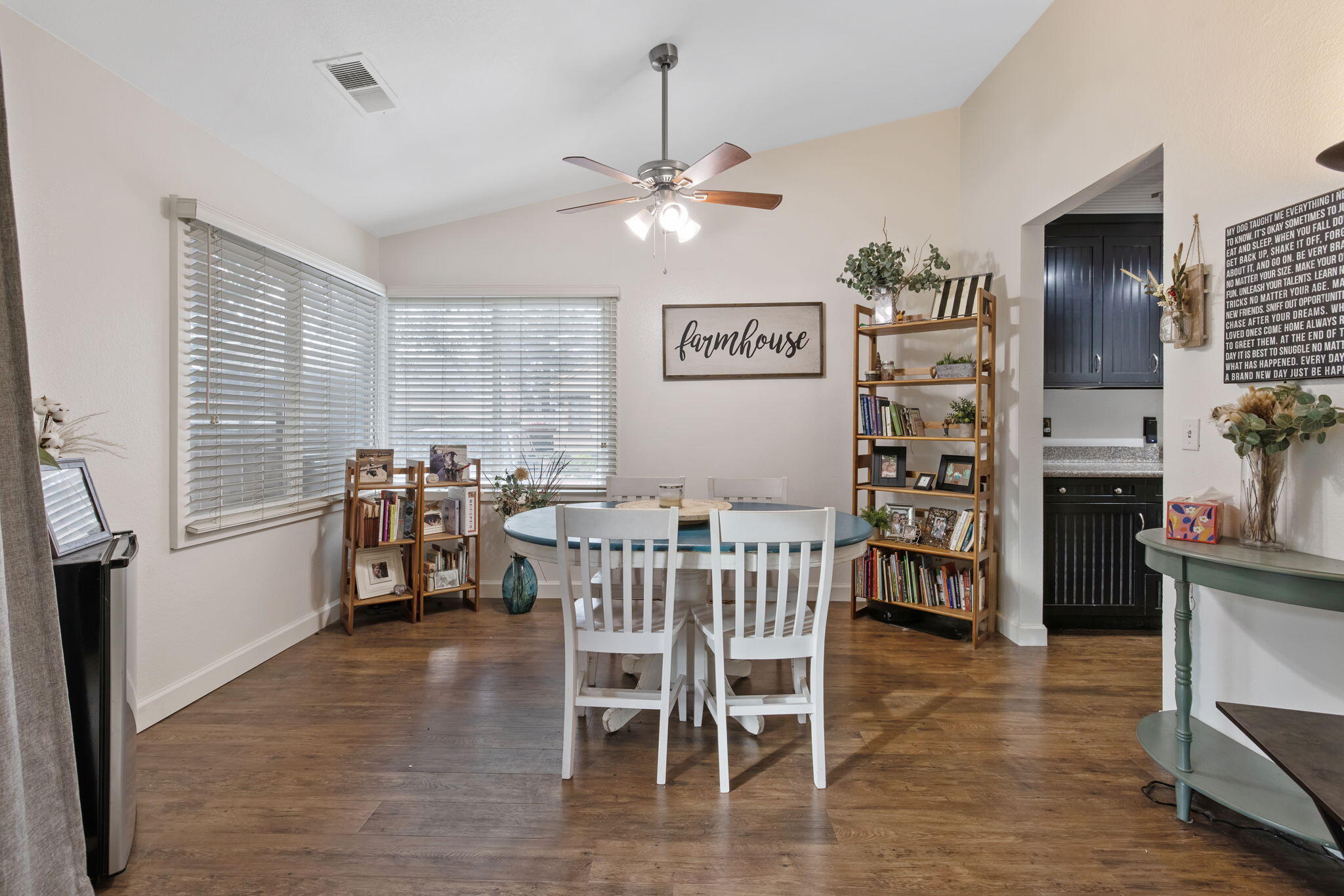 1233 S Kent St, Visalia, CA 93277