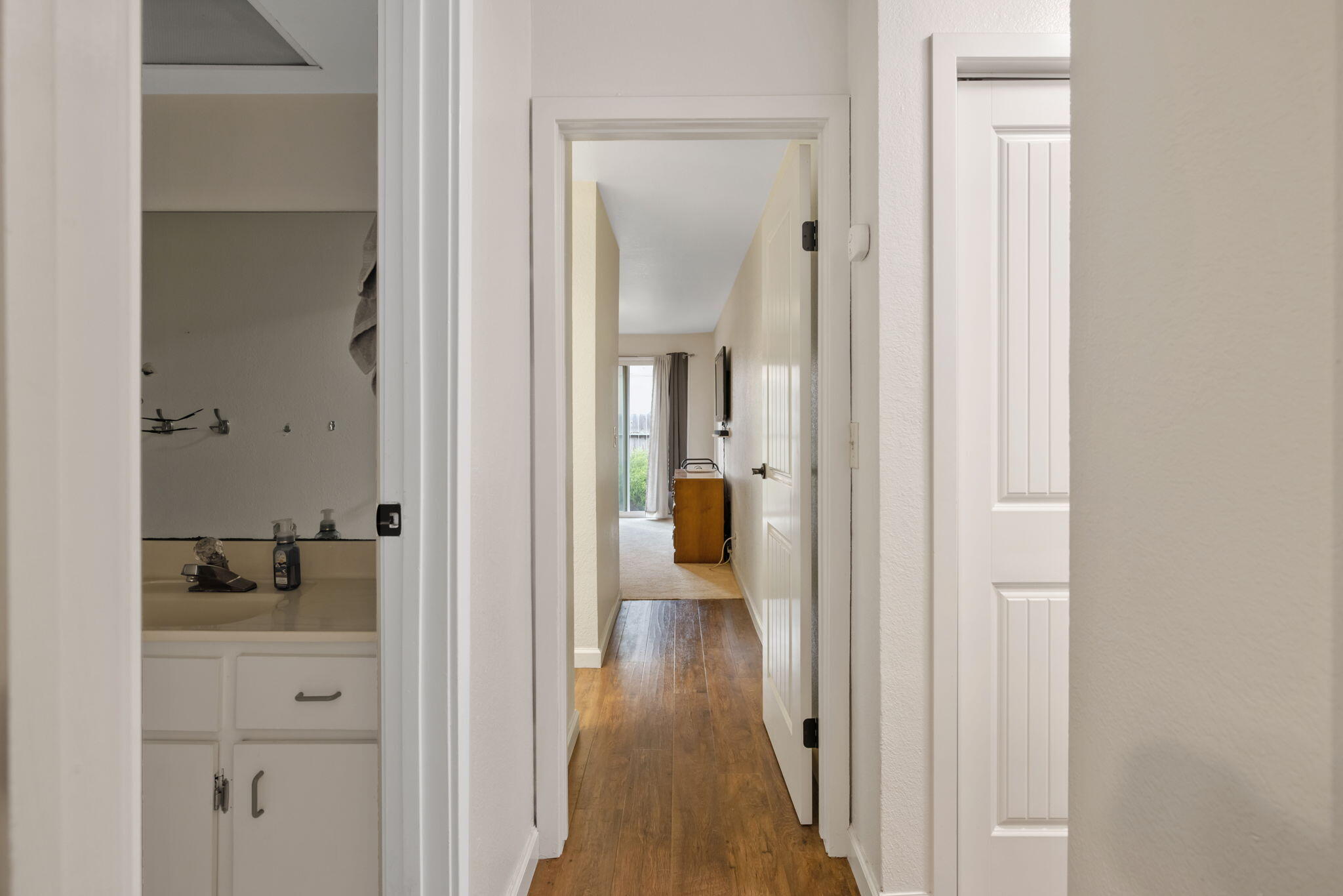 1233 S Kent St, Visalia, CA 93277