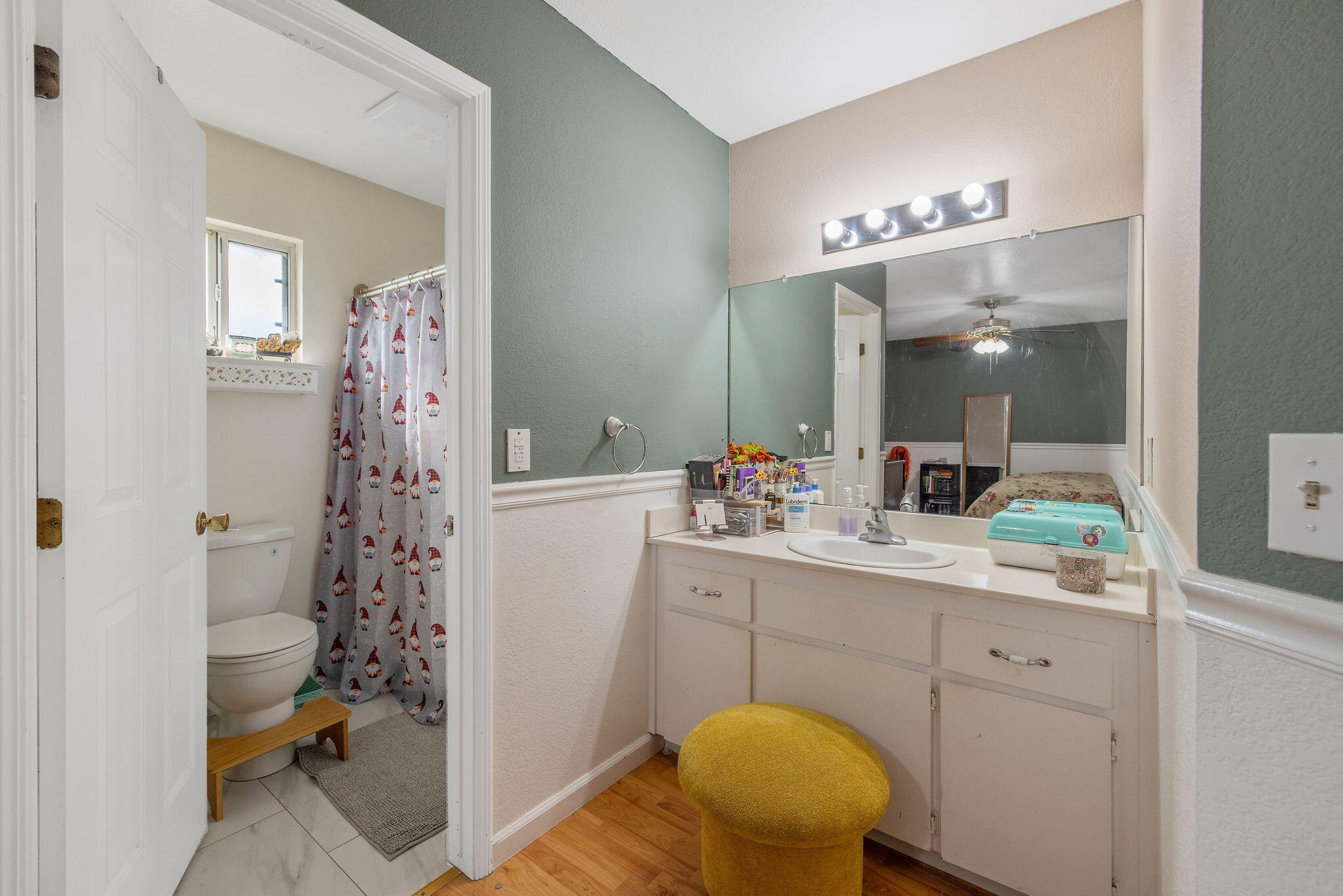 3749 S University St, Visalia, CA 93277