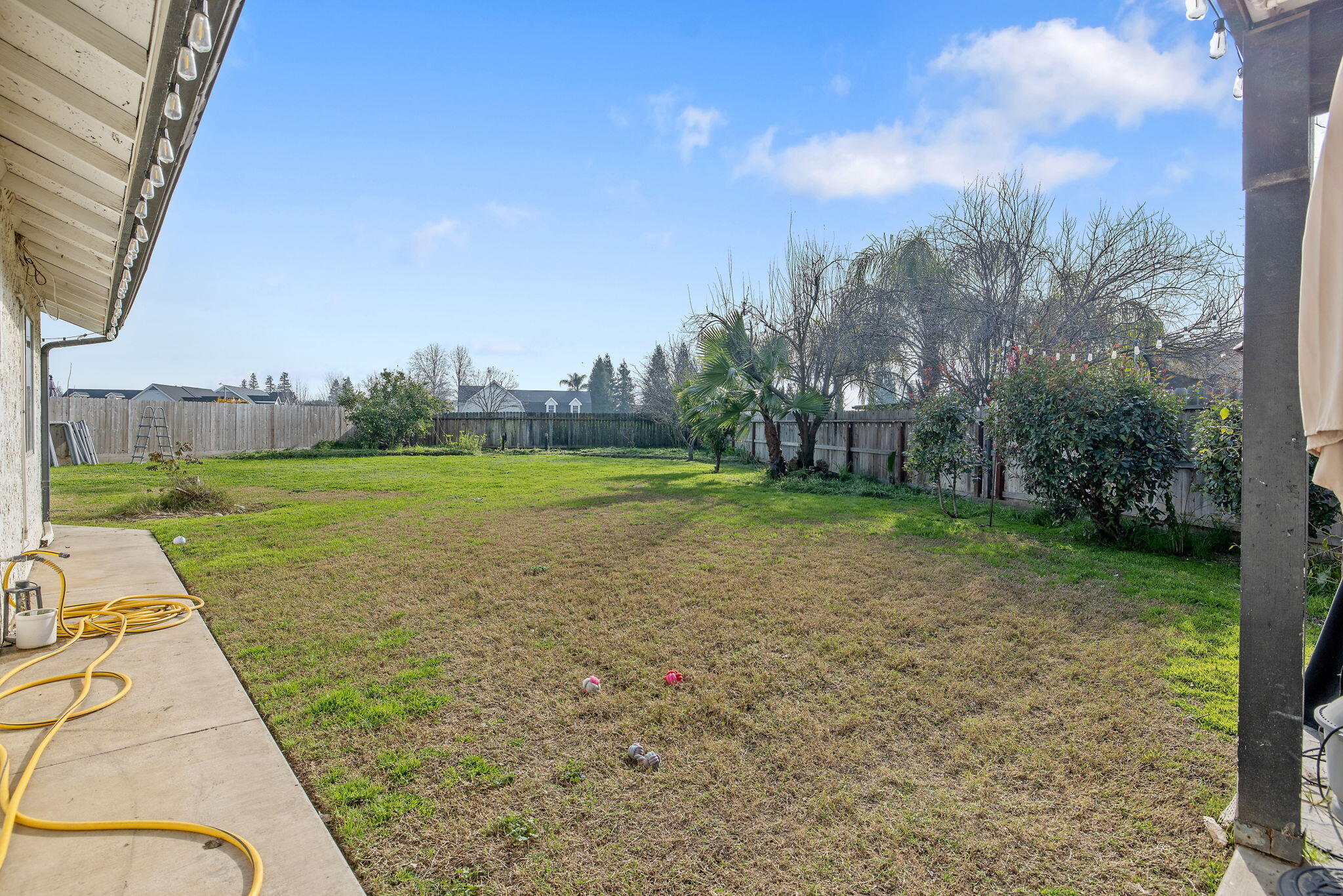 3749 S University St, Visalia, CA 93277