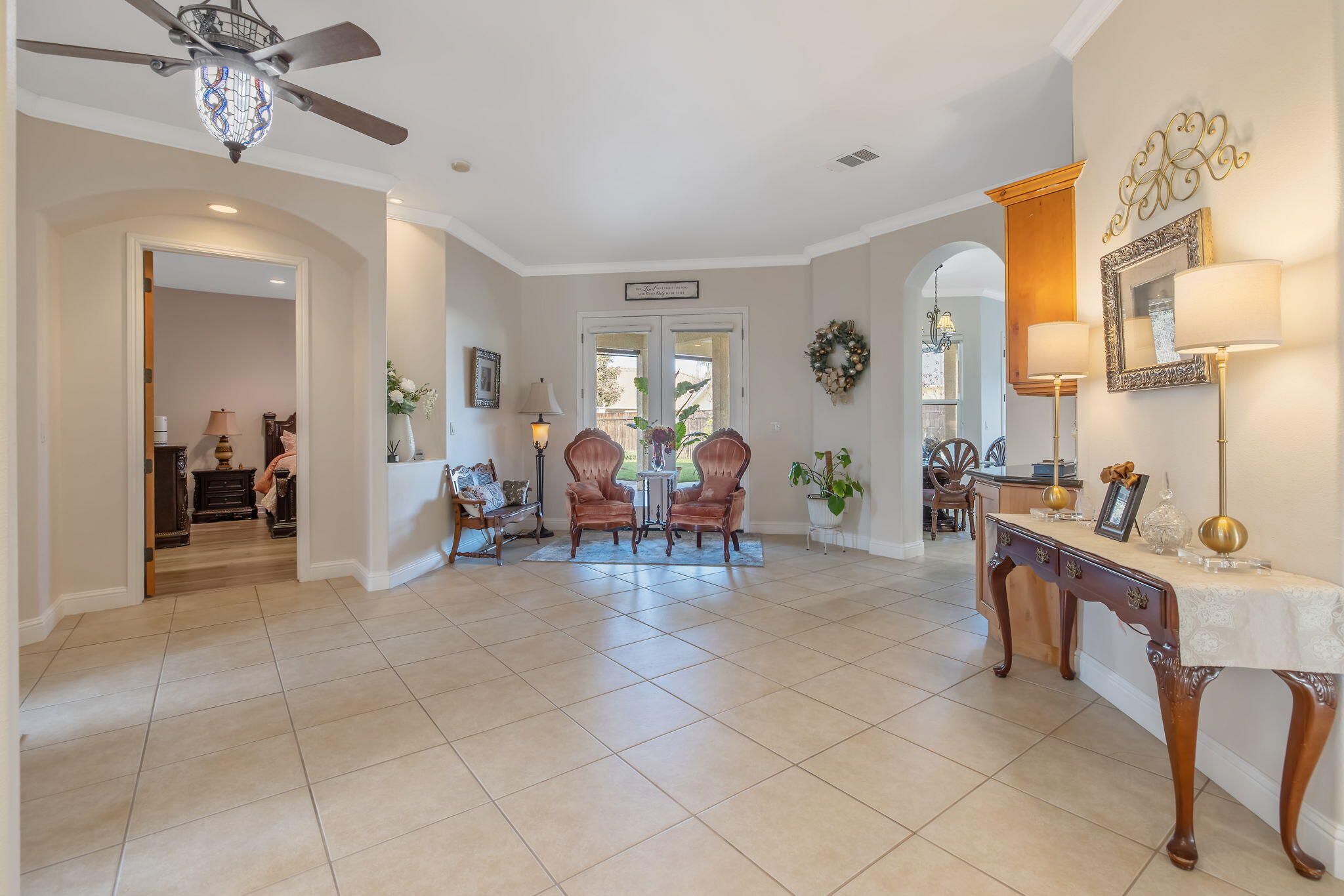 729 St Thomas Ct, Exeter, CA 93221