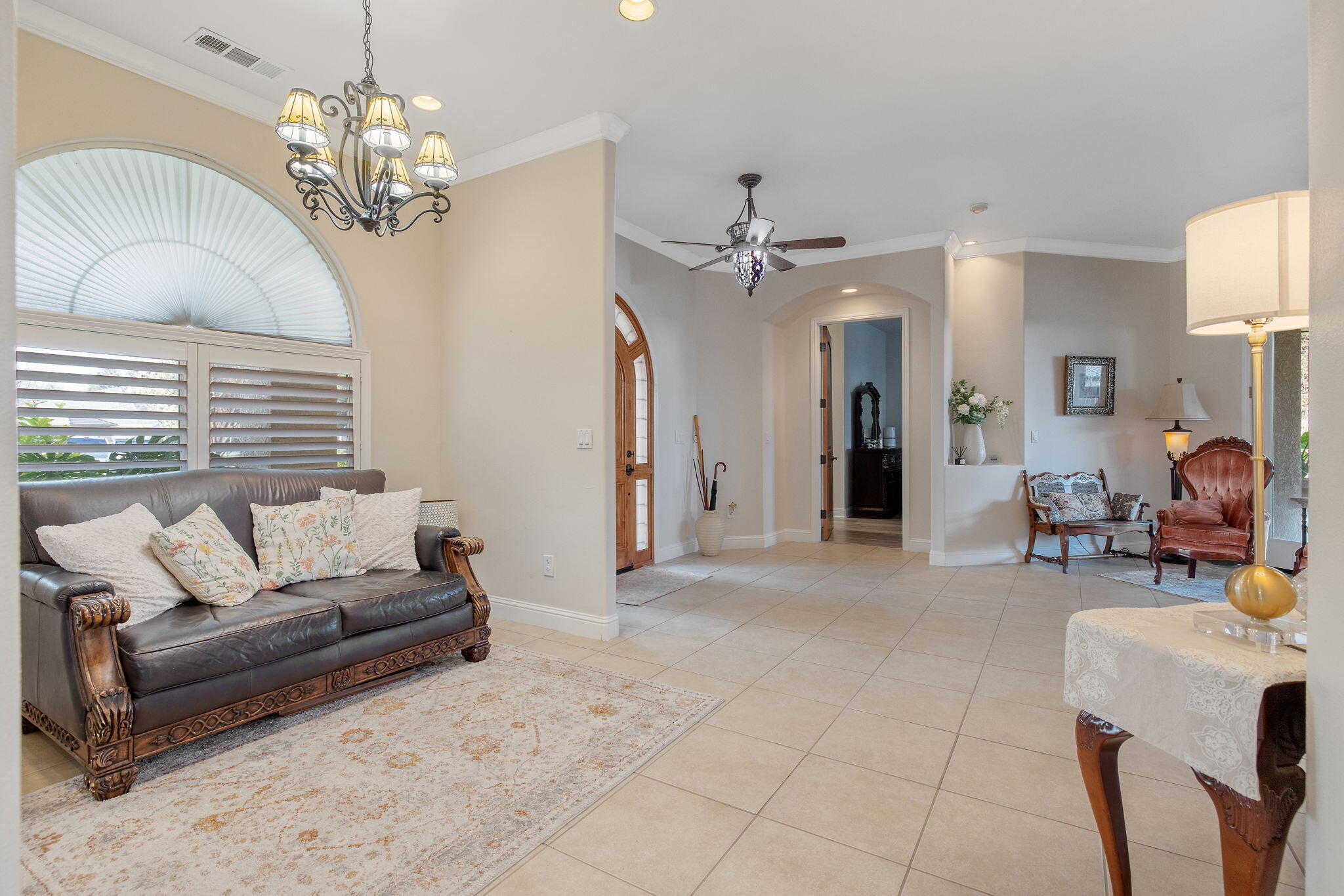 729 St Thomas Ct, Exeter, CA 93221