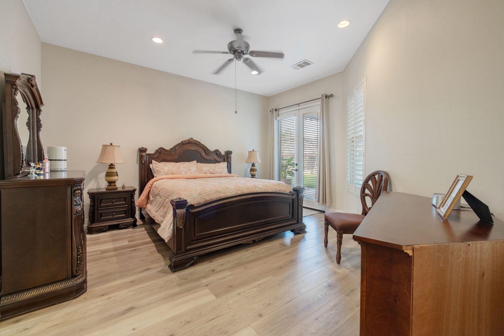 729 St Thomas Ct, Exeter, CA 93221