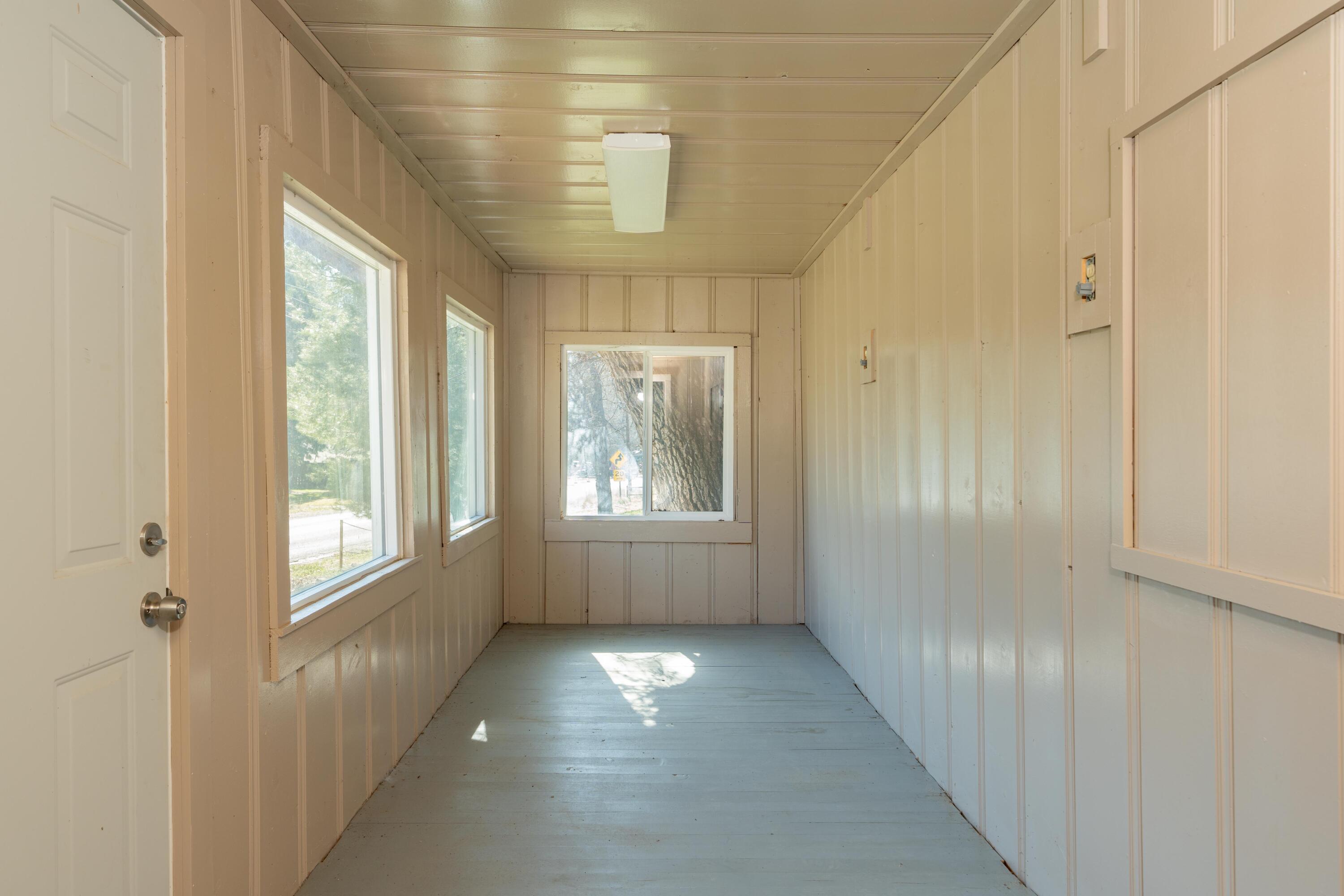 43875 Pine Flat Dr, California Hot Springs, CA 93207