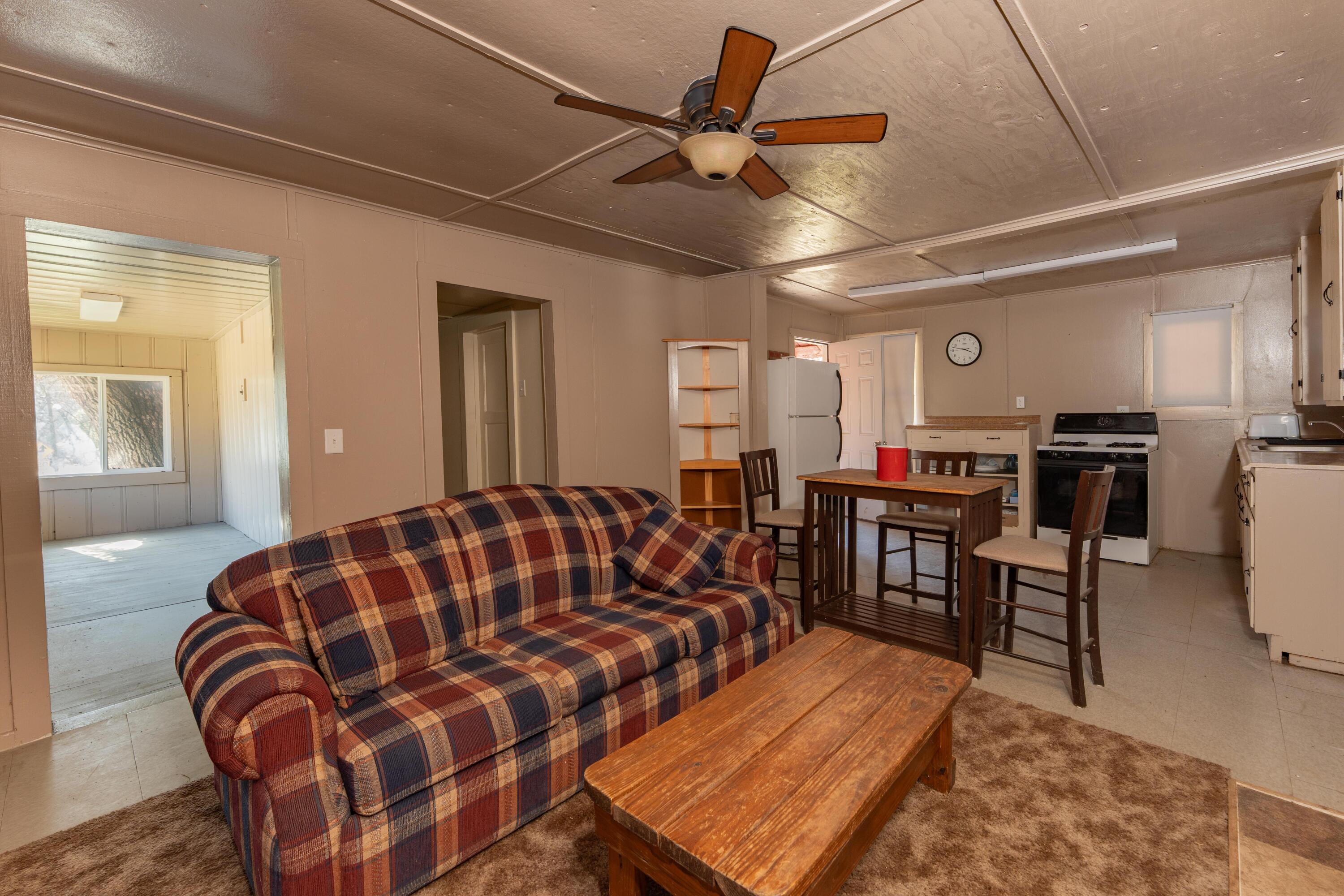 43875 Pine Flat Dr, California Hot Springs, CA 93207