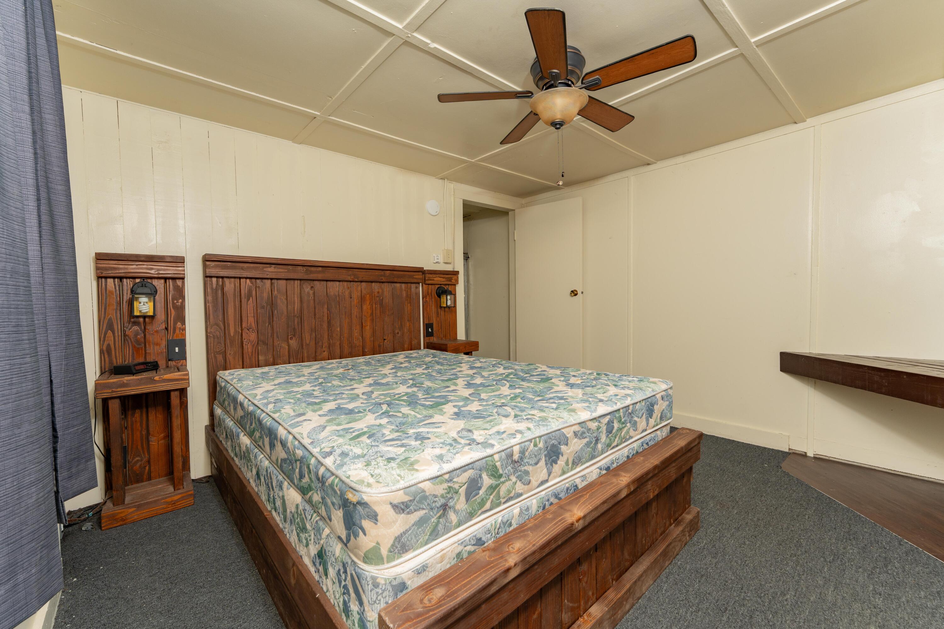 43875 Pine Flat Dr, California Hot Springs, CA 93207