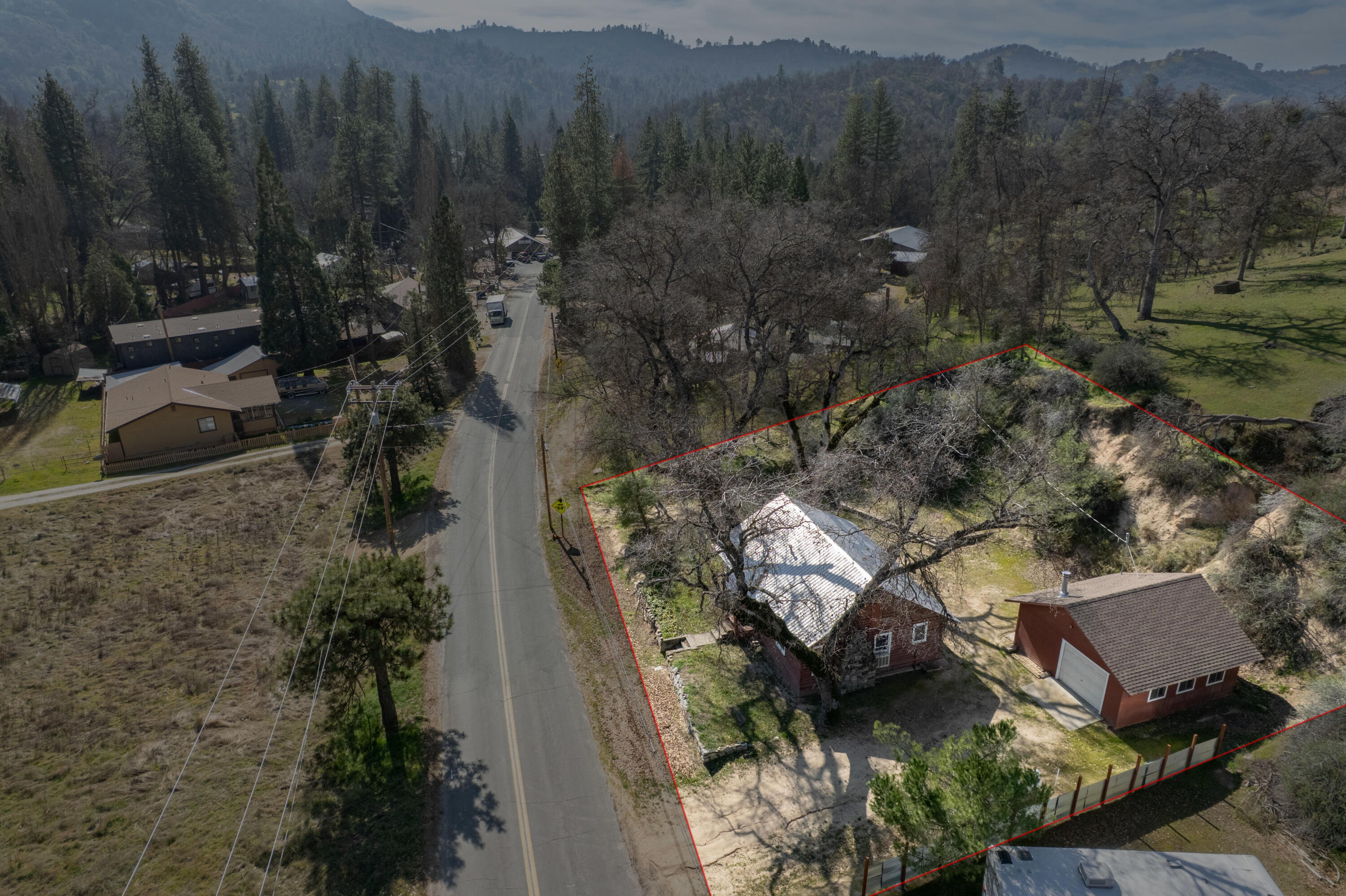 43875 Pine Flat Dr, California Hot Springs, CA 93207