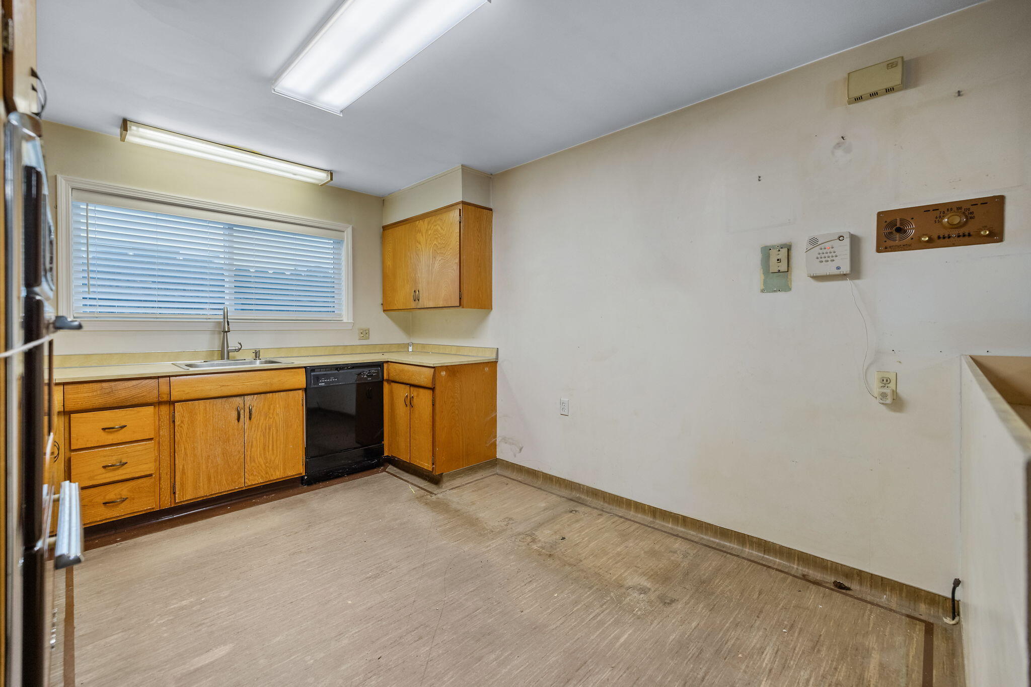 1508 Claire Ave, Corcoran, CA 93212