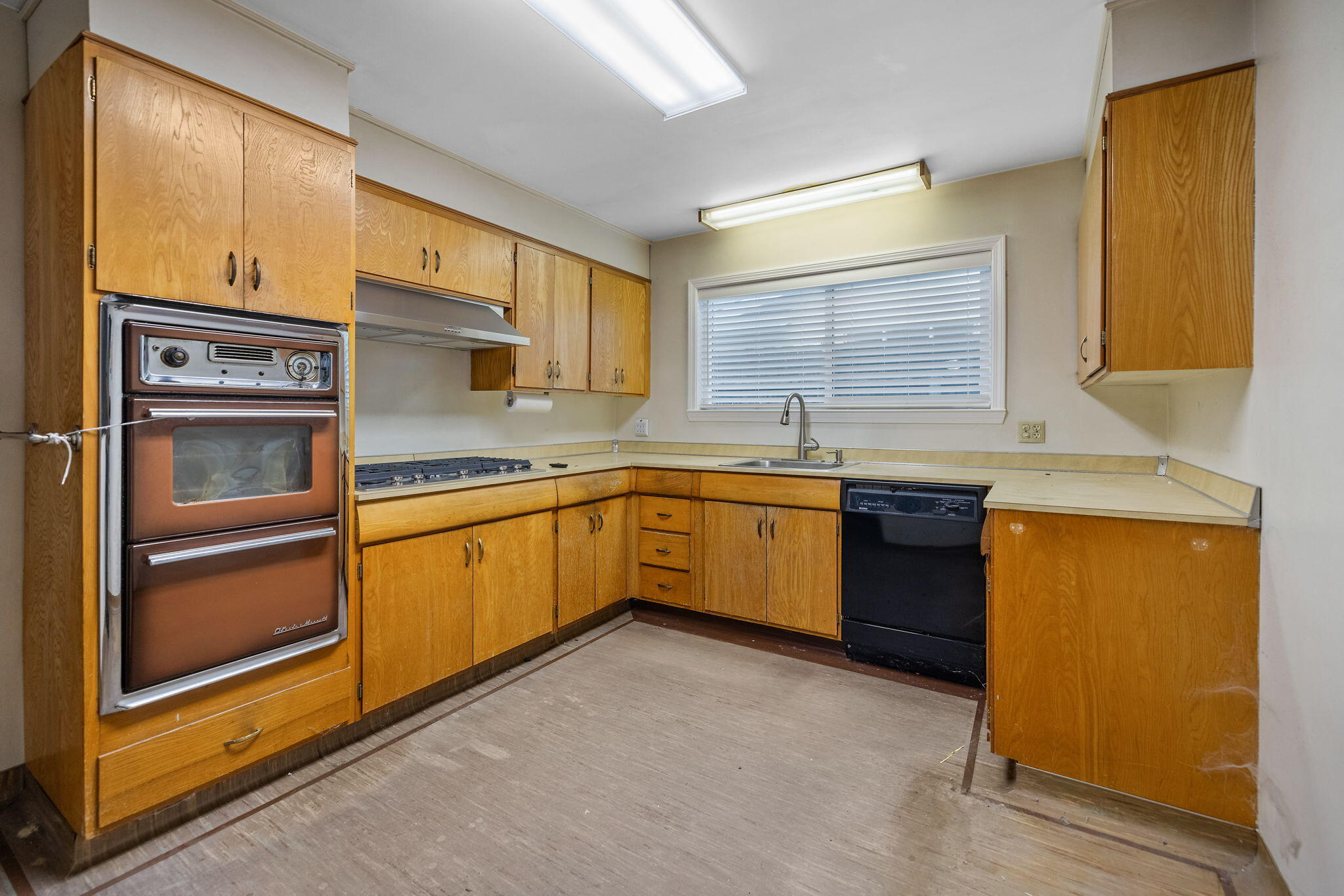 1508 Claire Ave, Corcoran, CA 93212