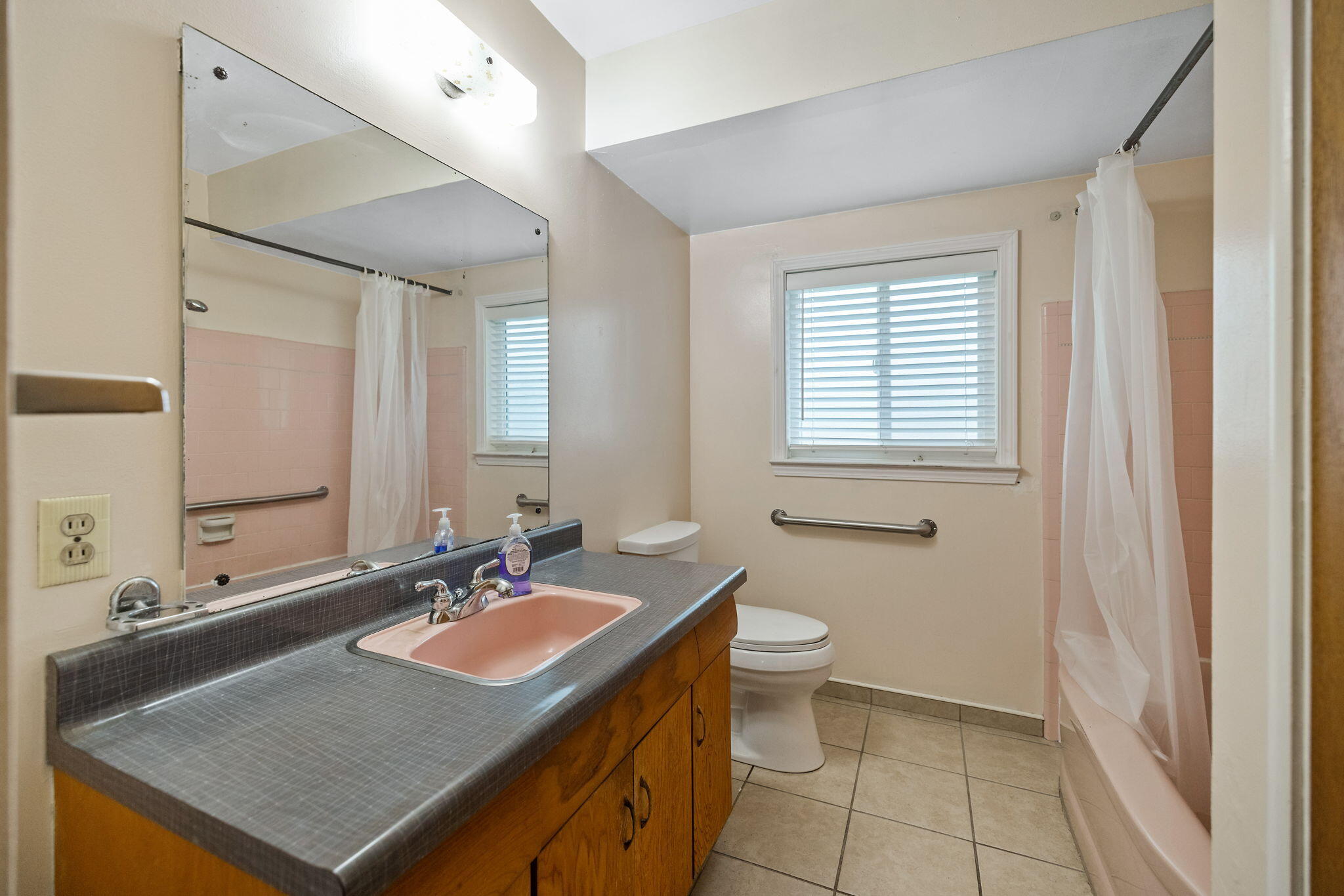 1508 Claire Ave, Corcoran, CA 93212