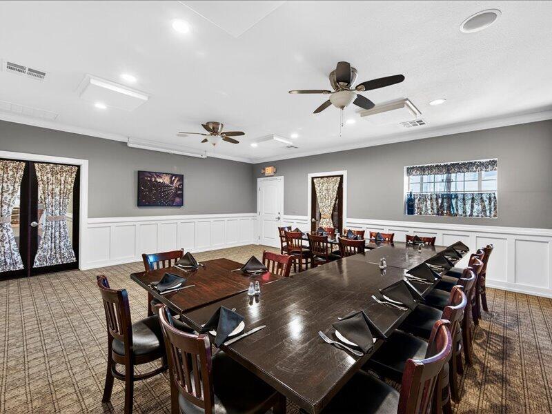 151 S E St, Exeter, CA 93221