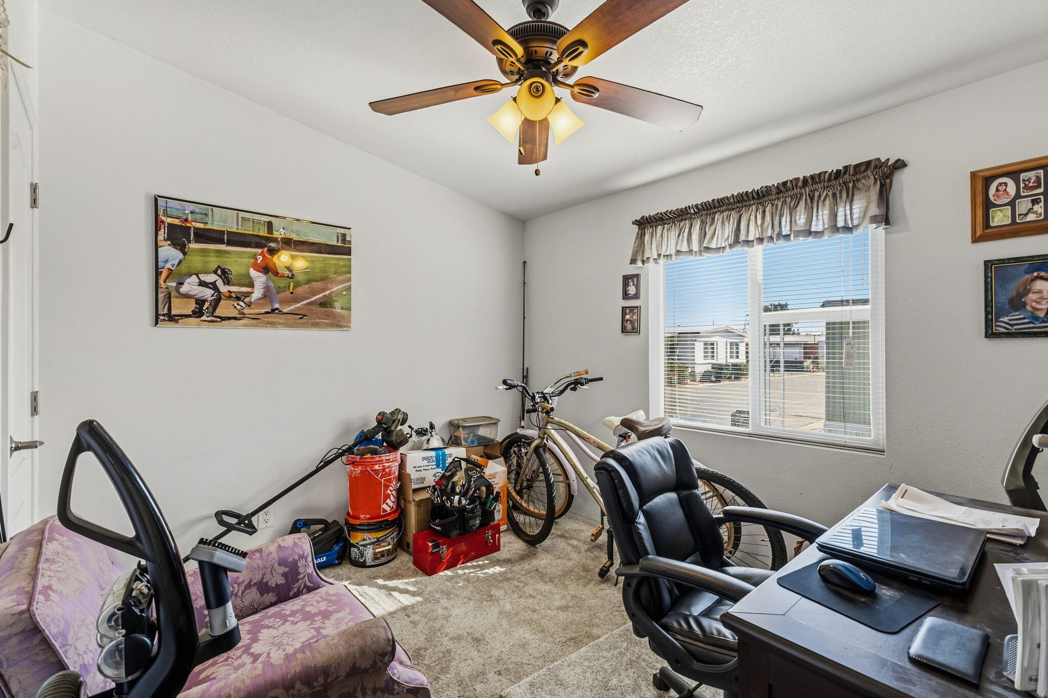 852 E Grangeville Blvd #49, Hanford, CA 93230