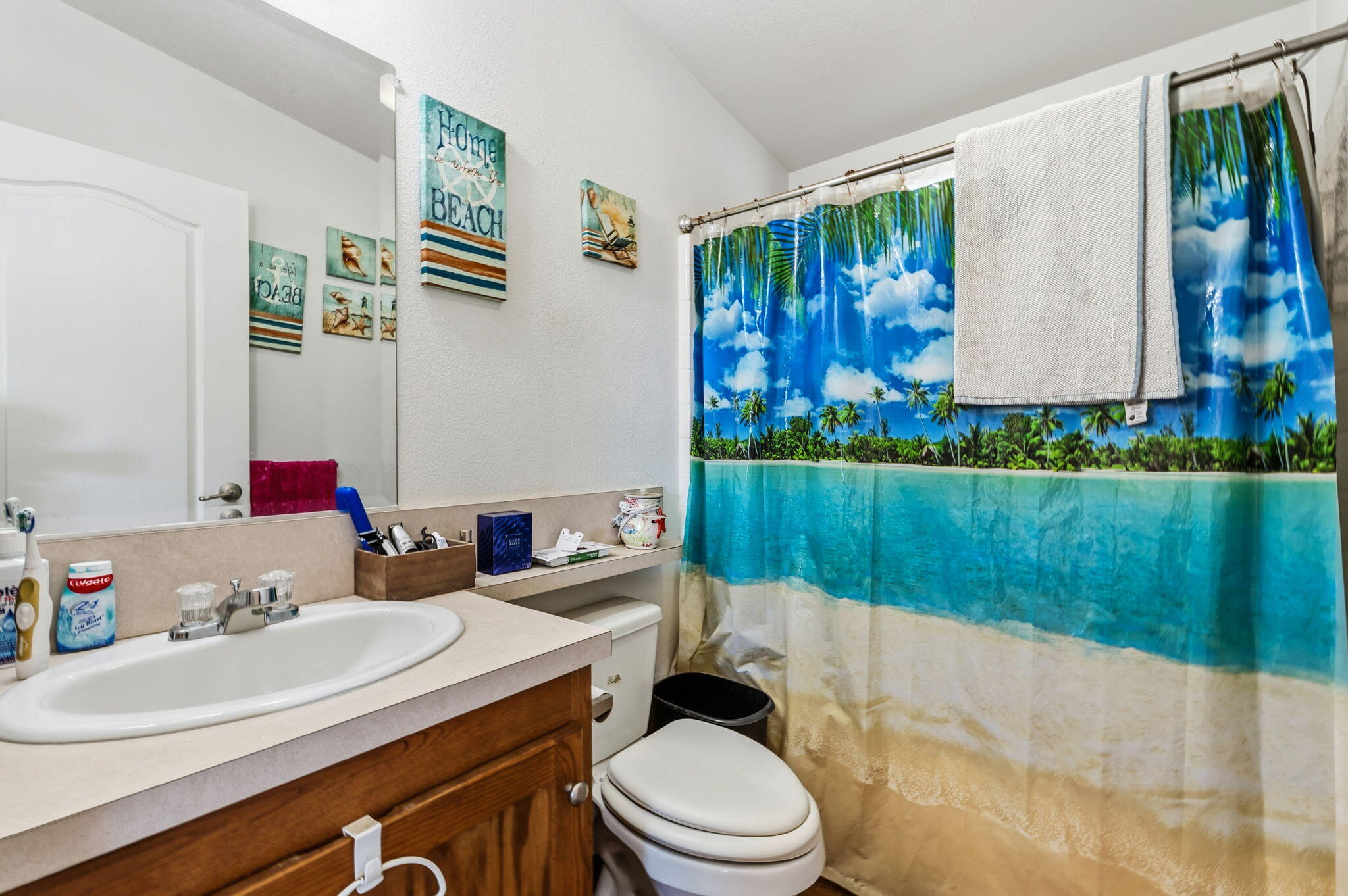 852 E Grangeville Blvd #49, Hanford, CA 93230