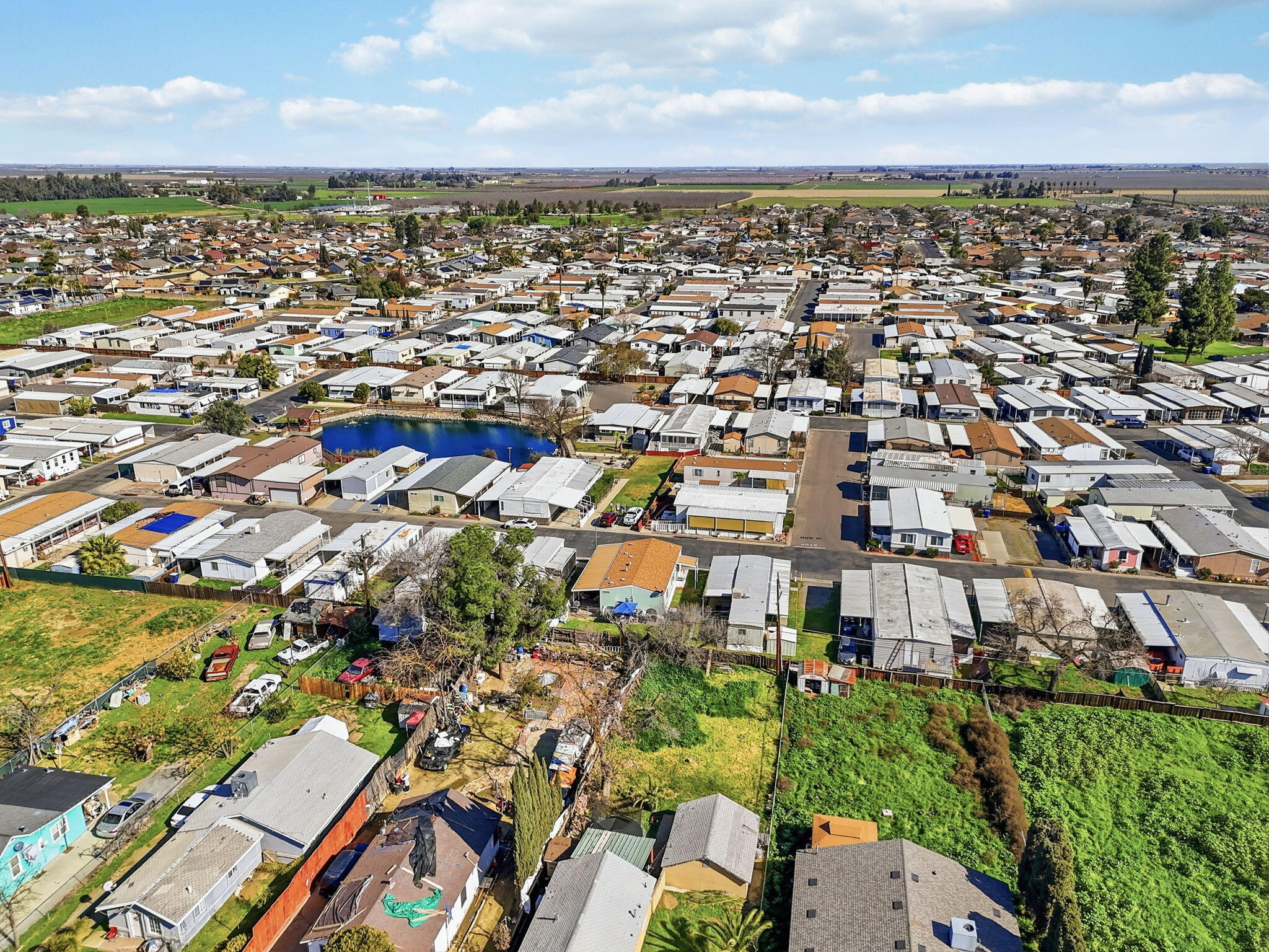 852 E Grangeville Blvd #49, Hanford, CA 93230