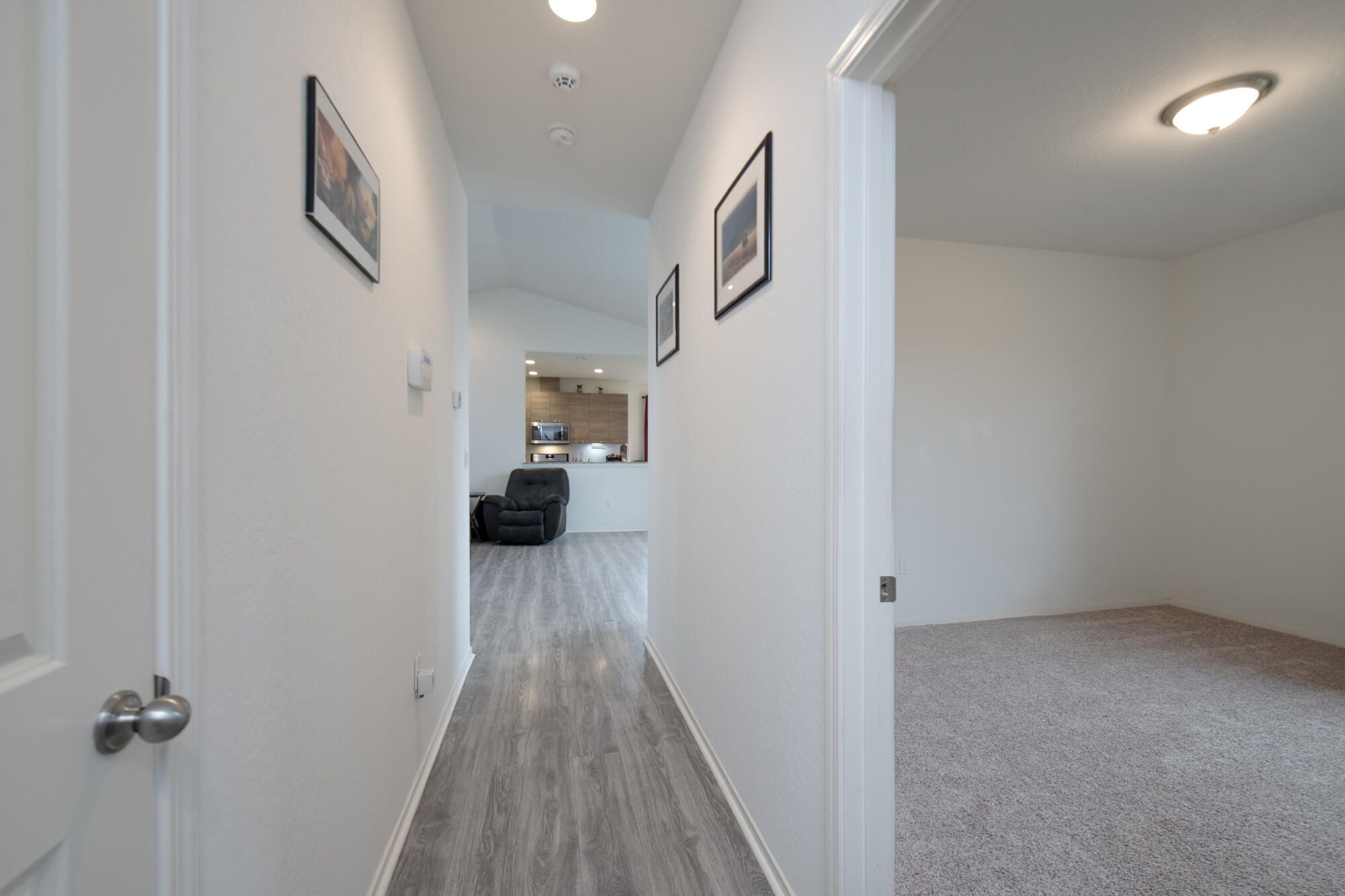 352 S Wind Ct, Visalia, CA 93292