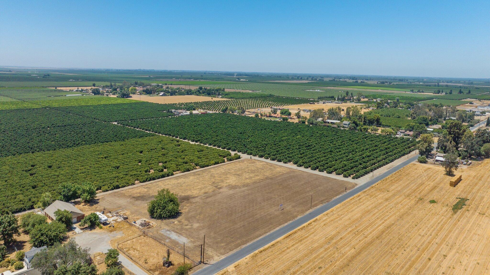 Ave 276 SW Avenue 276, Exeter, CA 93221