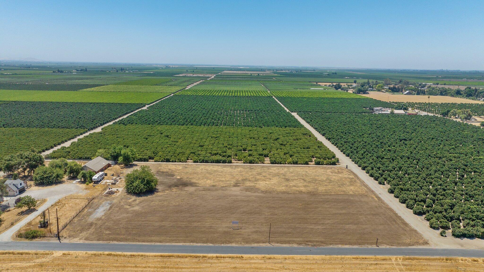 Ave 276 SW Avenue 276, Exeter, CA 93221