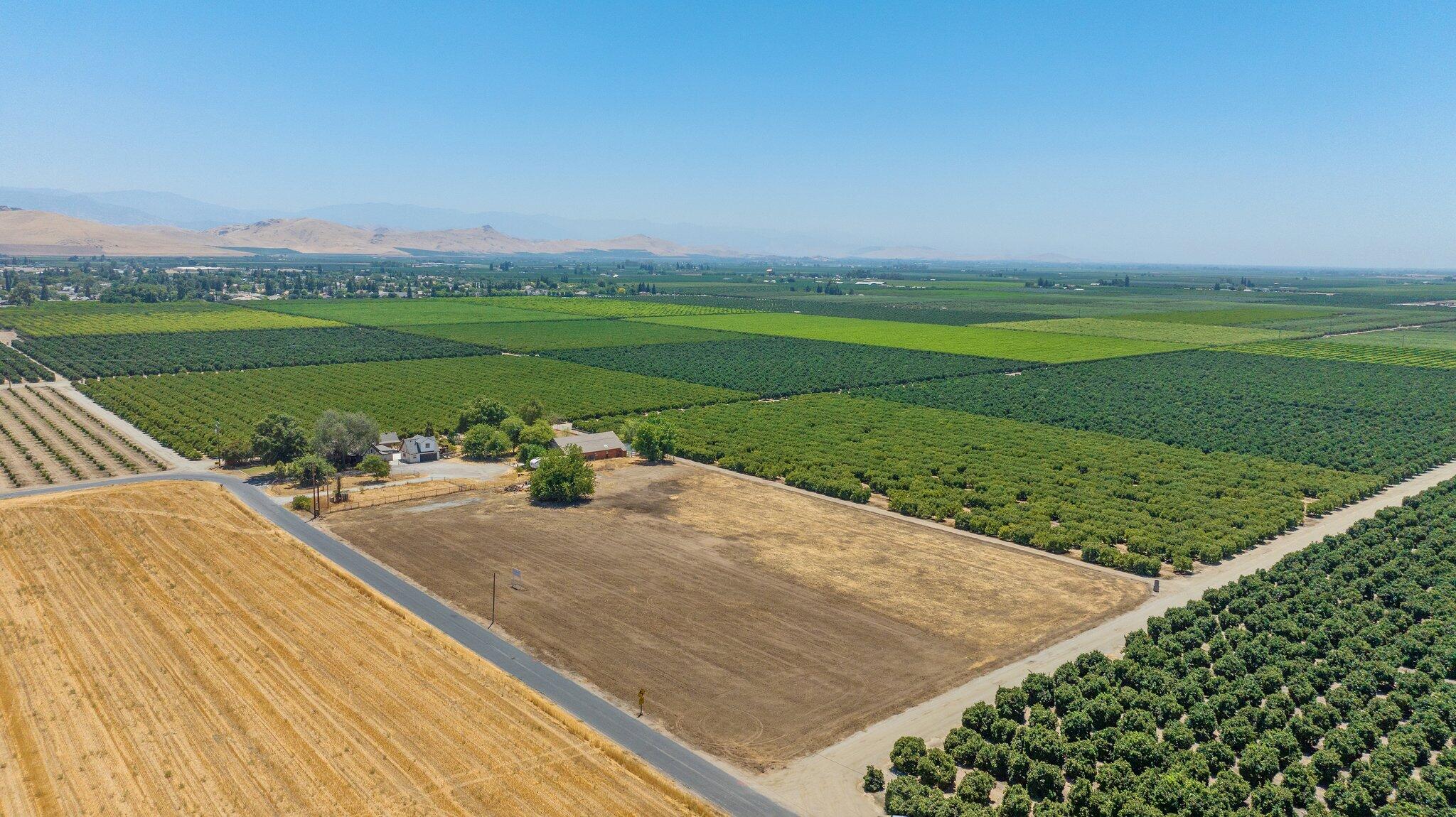 Ave 276 SW Avenue 276, Exeter, CA 93221