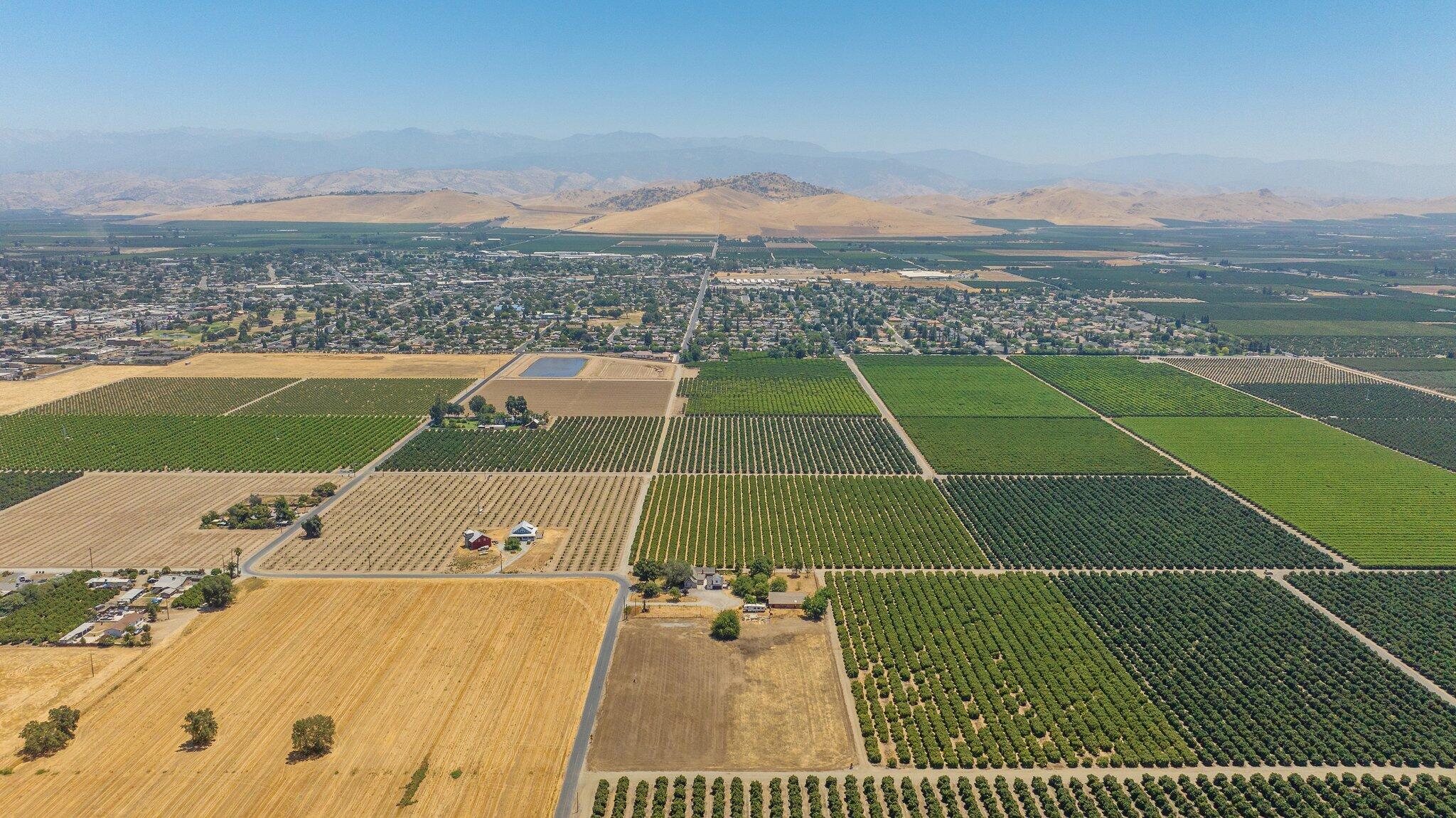 Ave 276 SW Avenue 276, Exeter, CA 93221